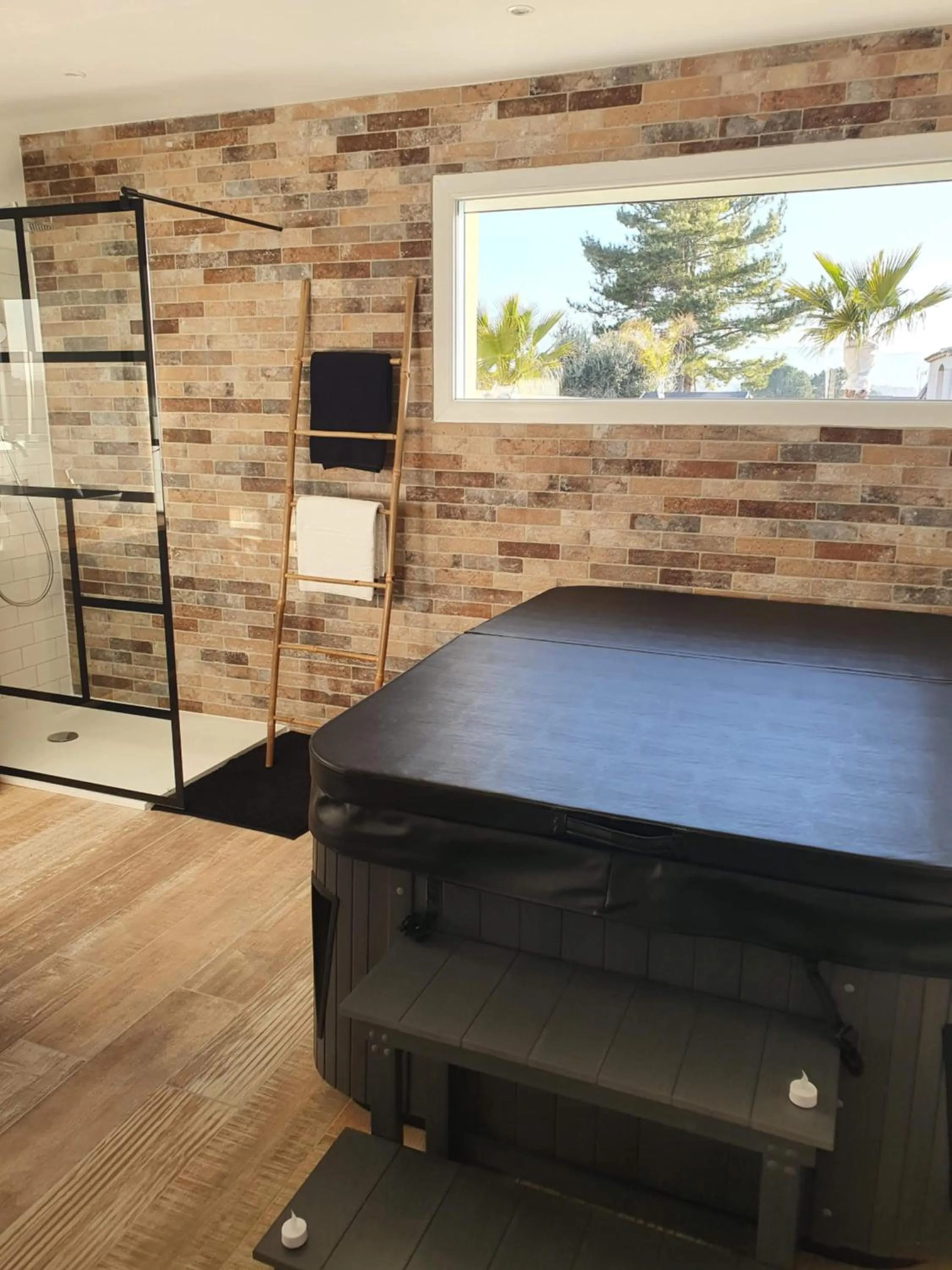 Bathroom in Instant secret