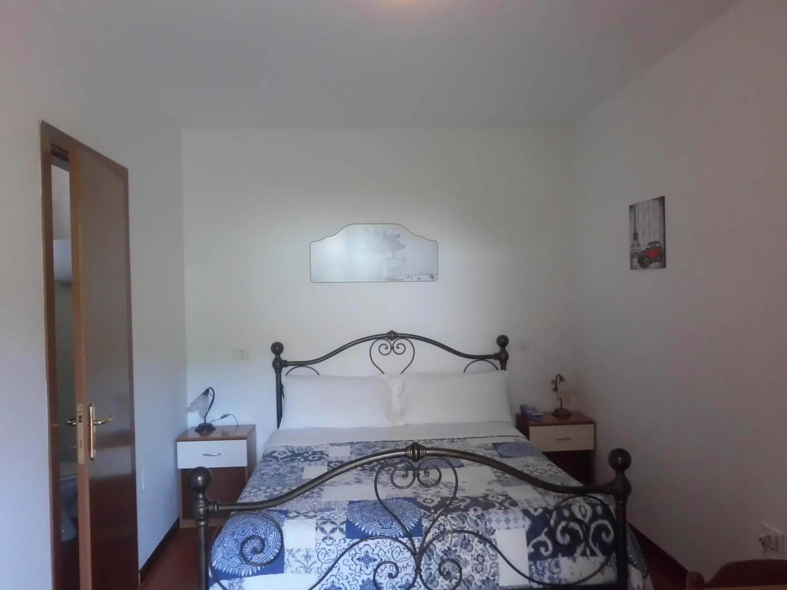 Double or Twin Room in Hotel Athena Double or Twin Room in Hotel Athena