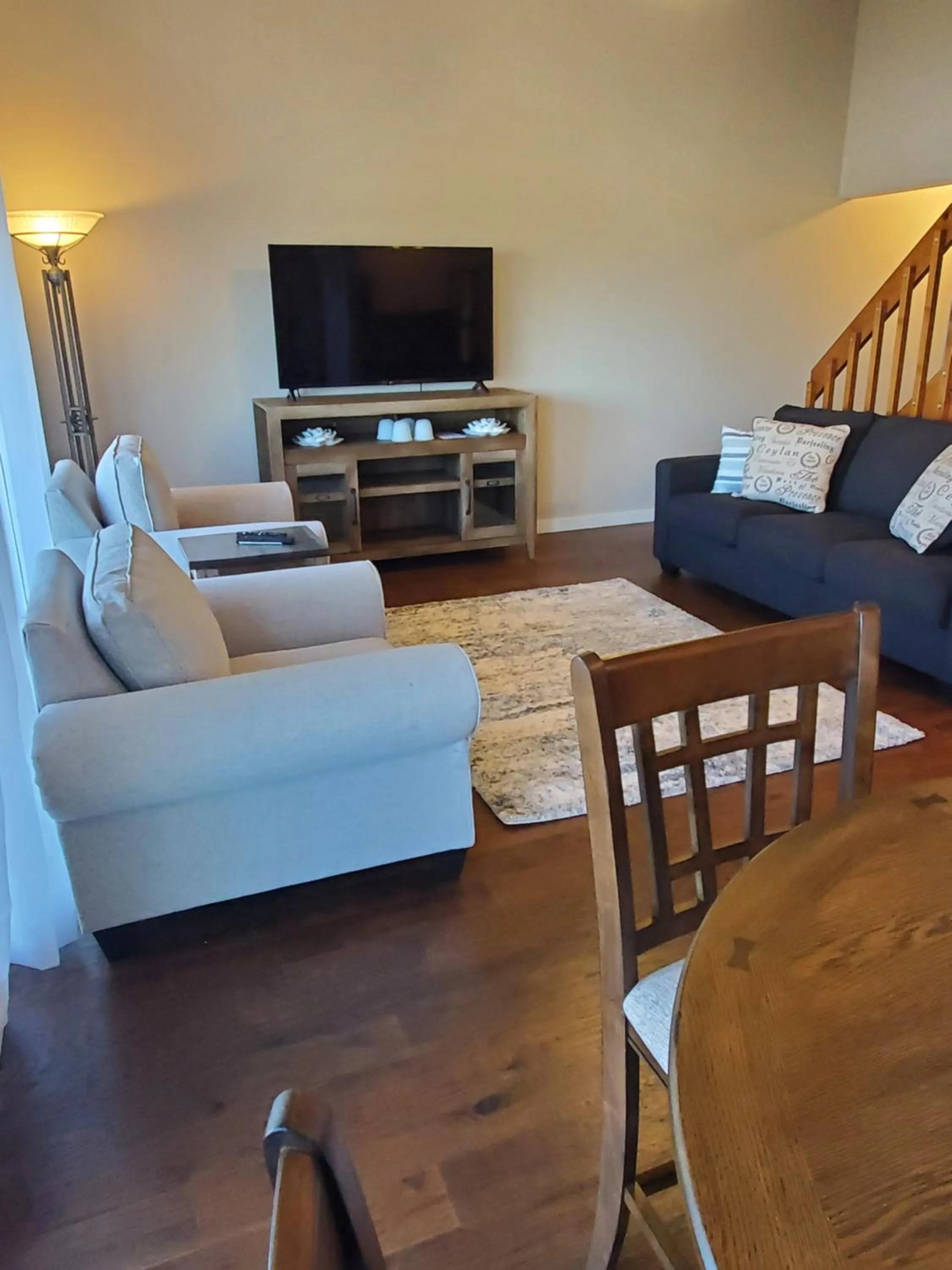 Living room in Treehouse Condos - Branson