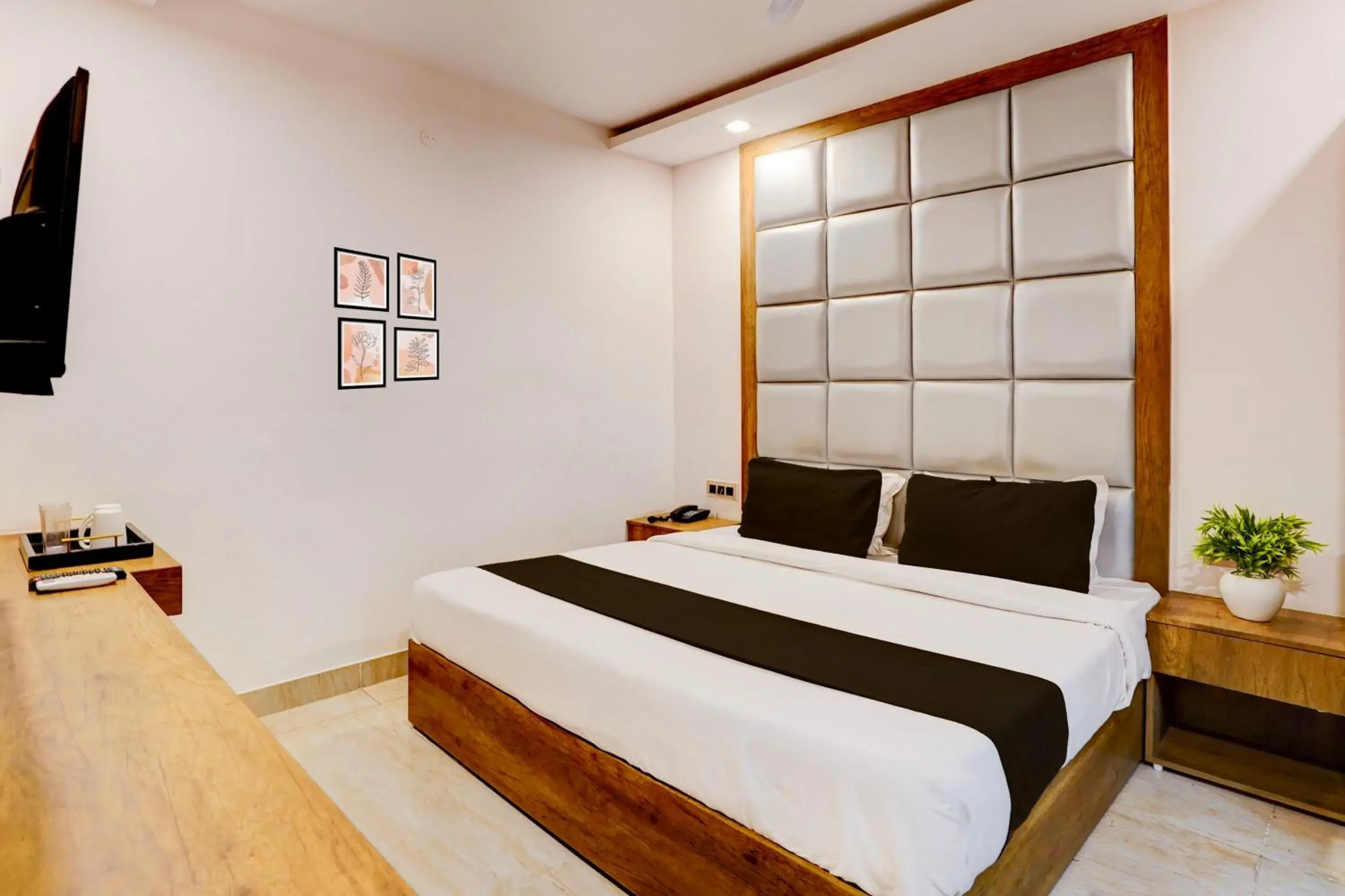 Hotel O Haridwar Near Shanti Kunj Hotel O Haridwar Near Shanti Kunj