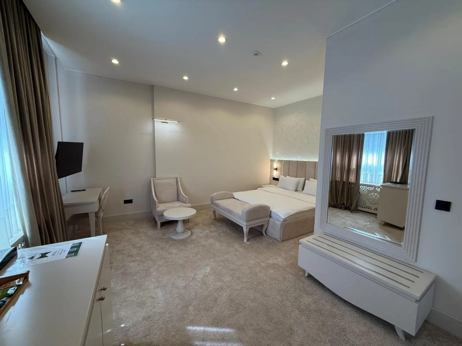 Bed in Chukhur Gabala Museum Hotel