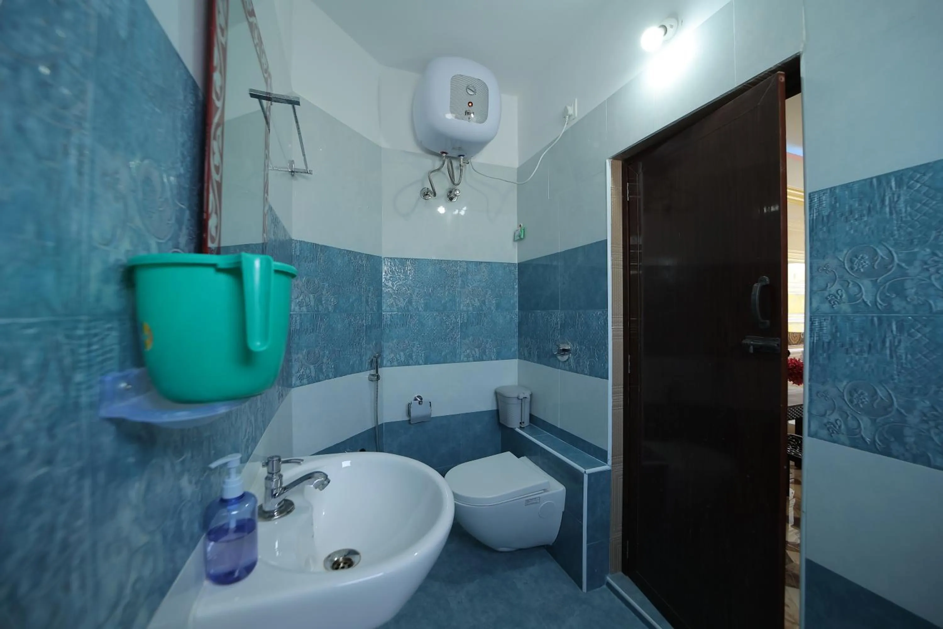 Bathroom in French Breeze Residency