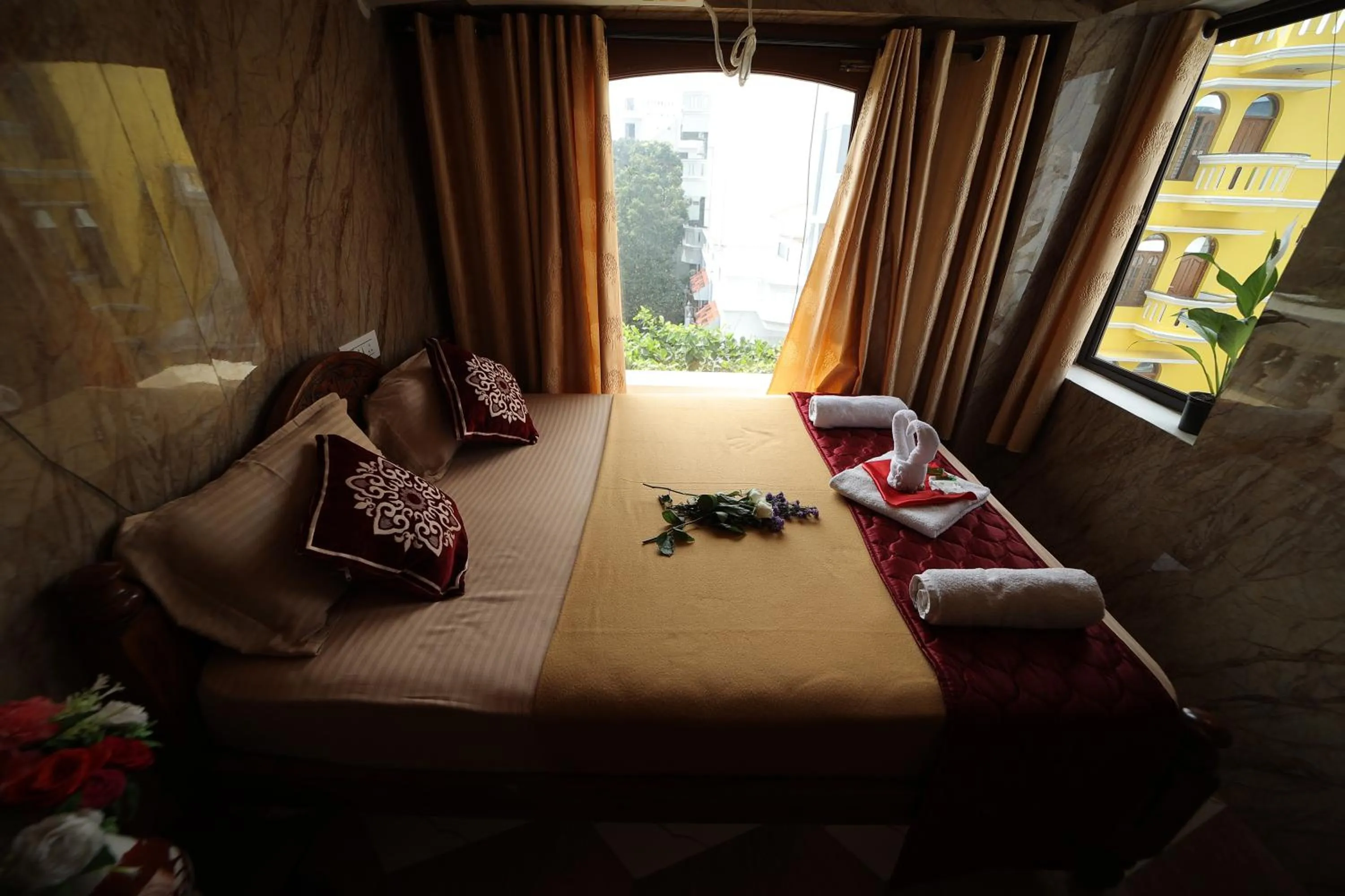 Bedroom, Bed in French Breeze Residency