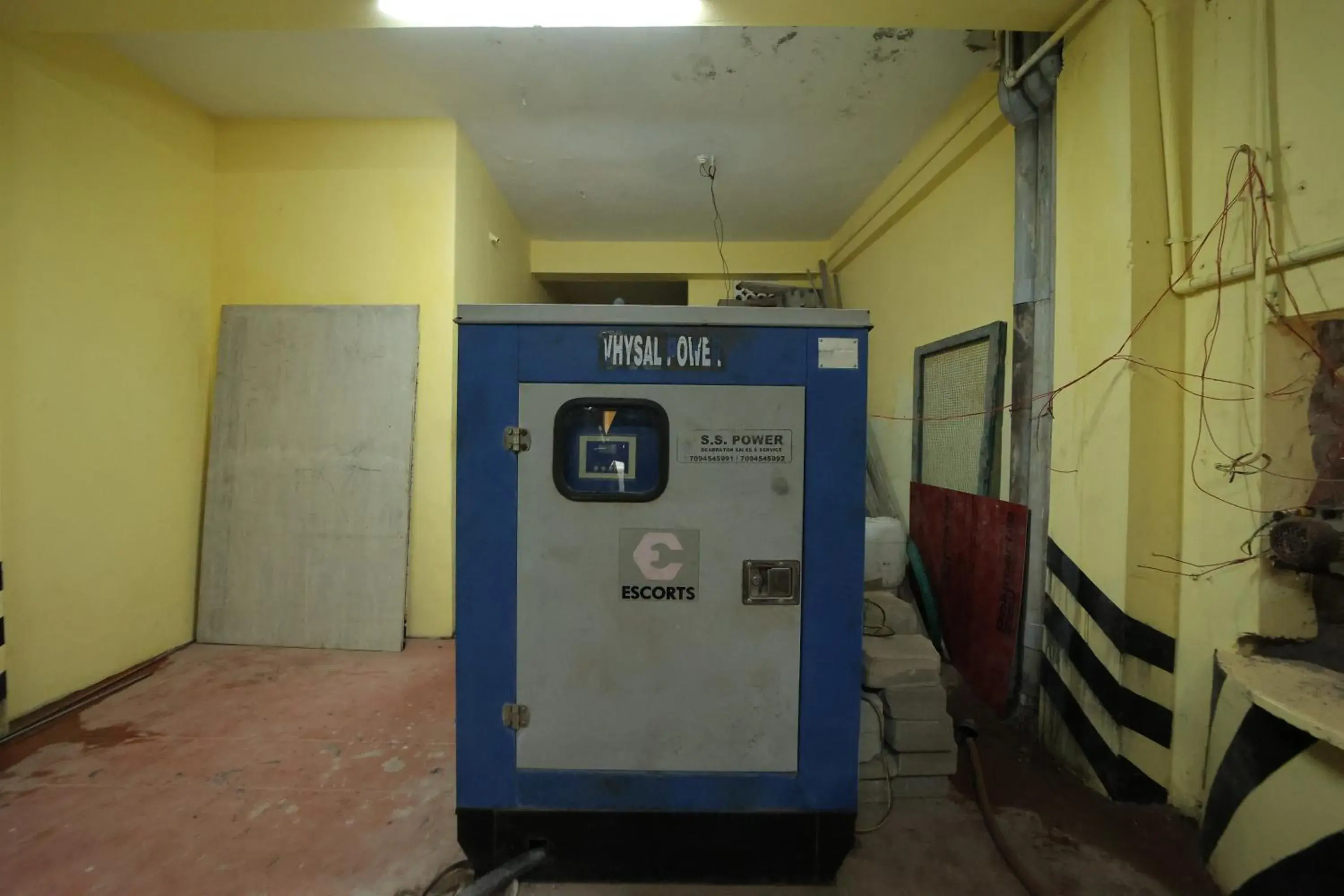 Property building in French Breeze Residency Property building in French Breeze Residency