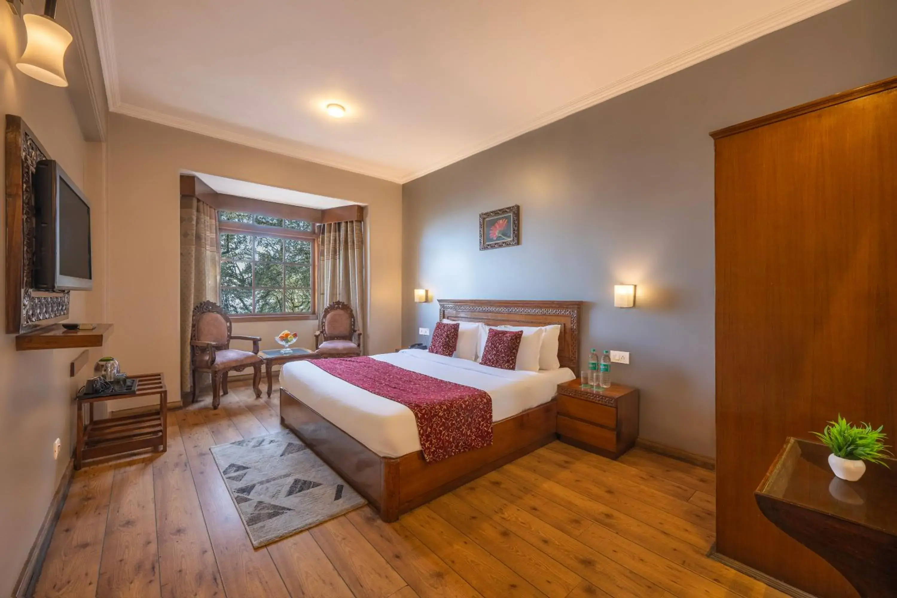 Bed in Wingait Inn - Hotel Near Mall Road Bed in Wingait Inn - Hotel Near Mall Road