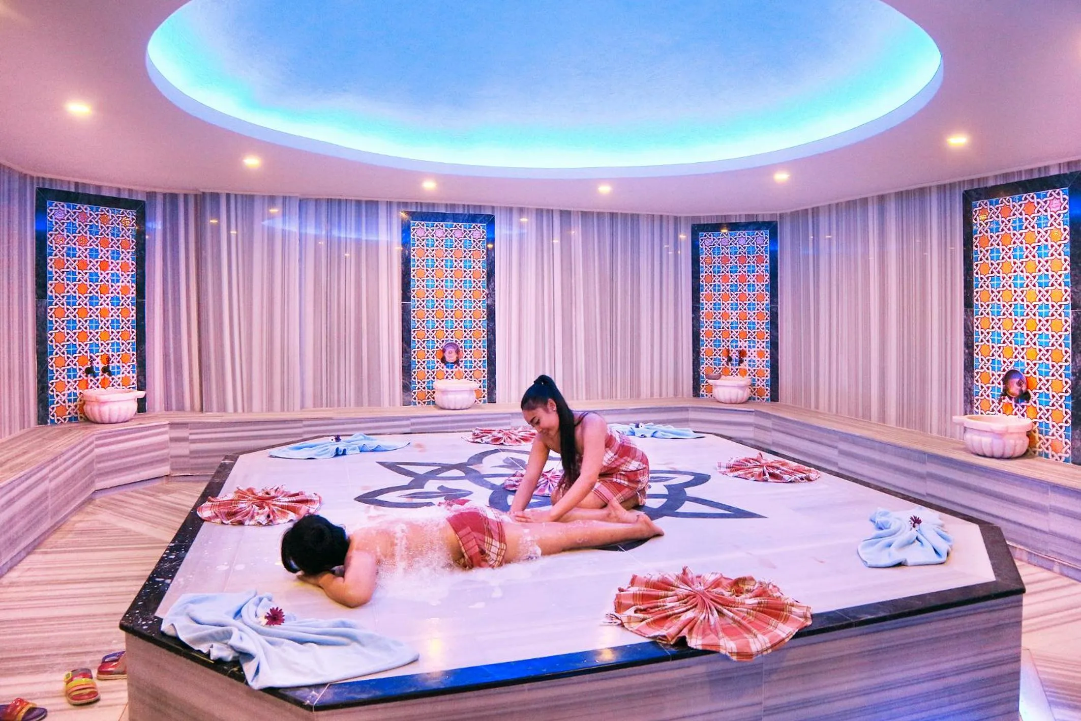 Spa and wellness centre/facilities in CLUB AQUA PLAZA