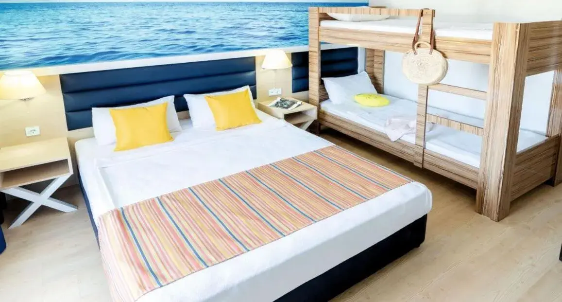 Photo of the whole room in CLUB AQUA PLAZA Photo of the whole room in CLUB AQUA PLAZA