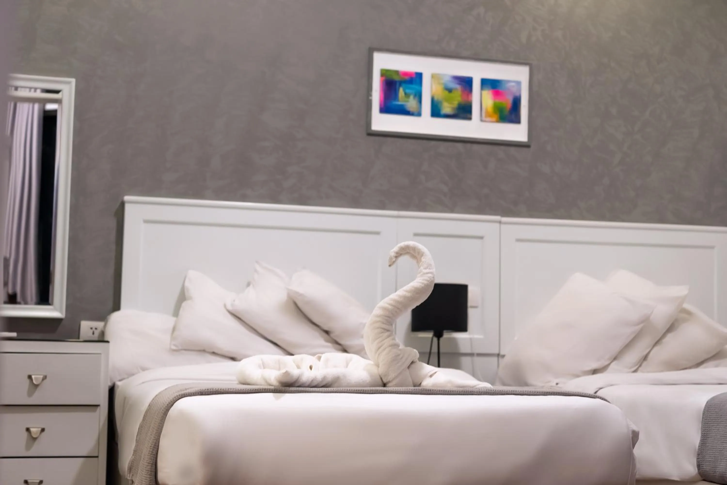 Bedroom, Bed in Nile Villa Hotel