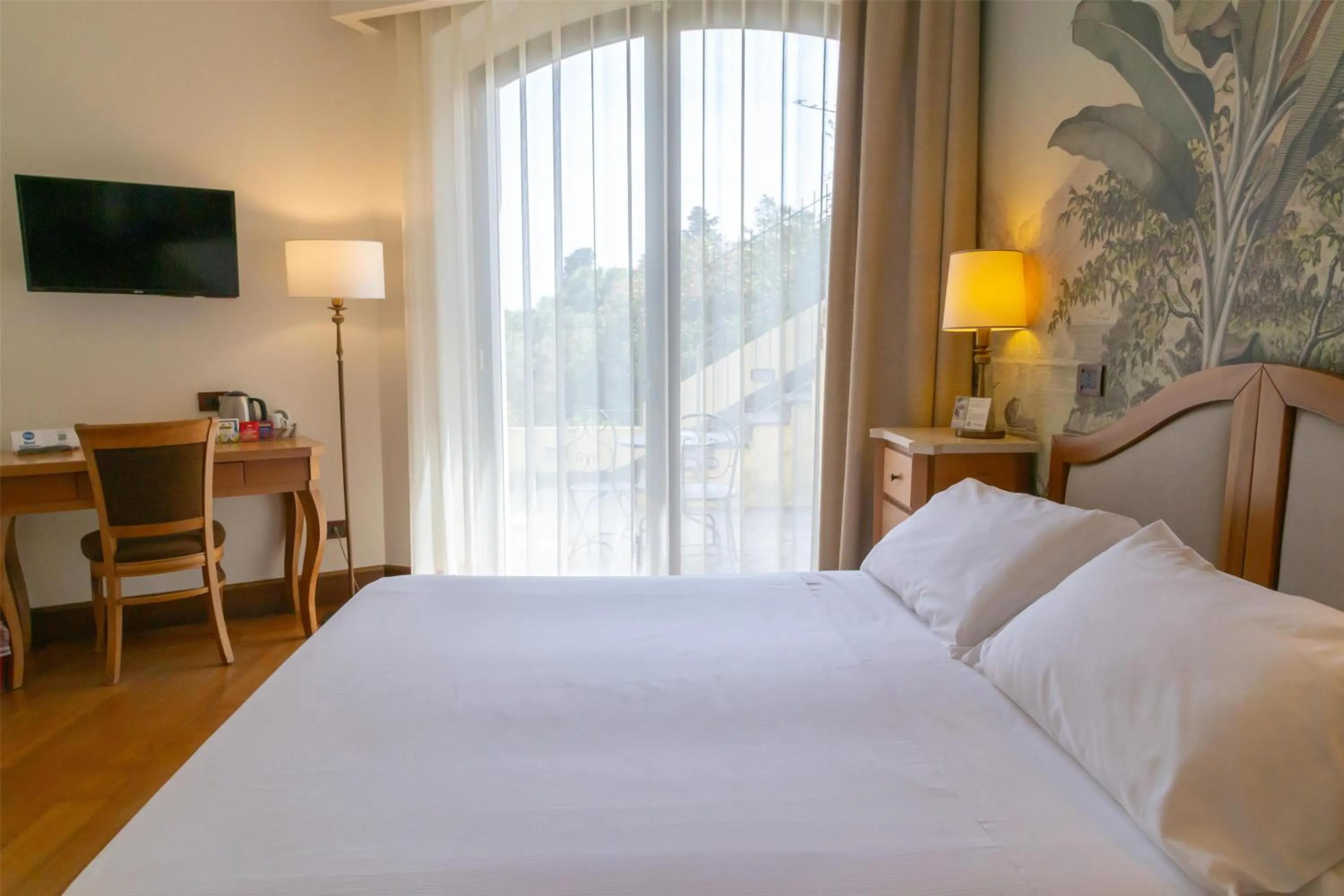 Bedroom, Bed in Best Western Hotel Santa Caterina