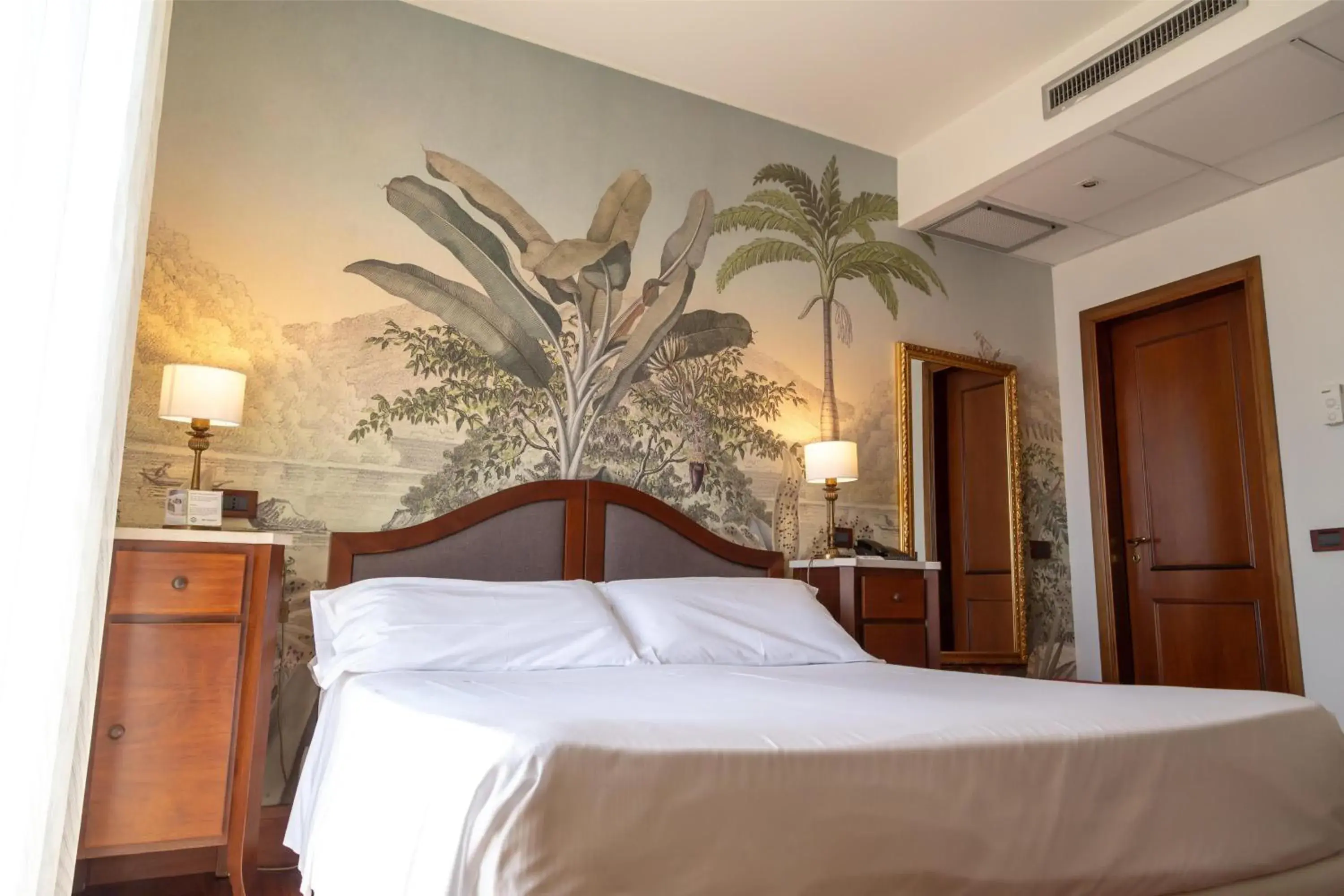 Bedroom, Bed in Best Western Hotel Santa Caterina Bedroom, Bed in Best Western Hotel Santa Caterina