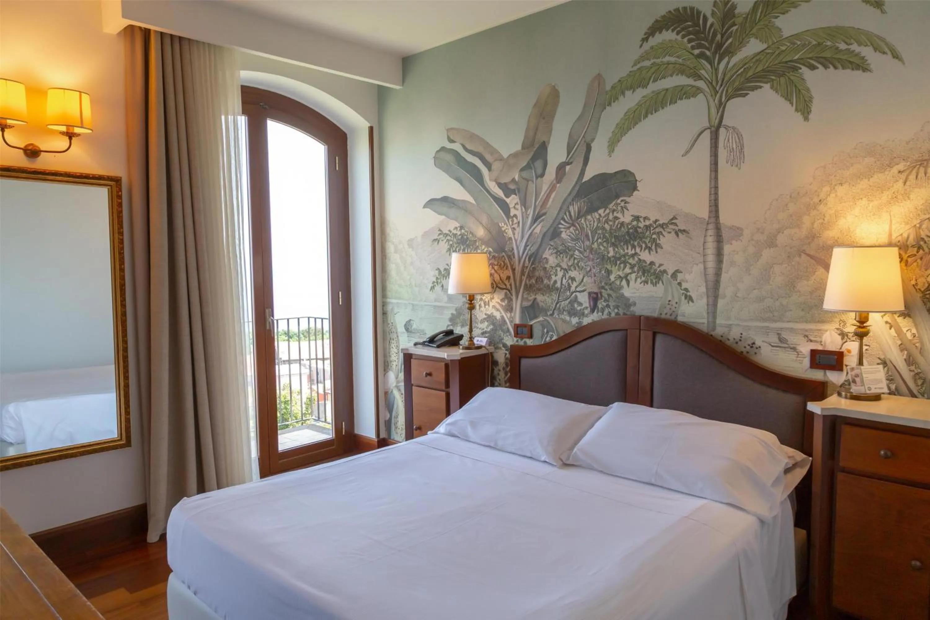 Photo of the whole room, Bed in Best Western Hotel Santa Caterina