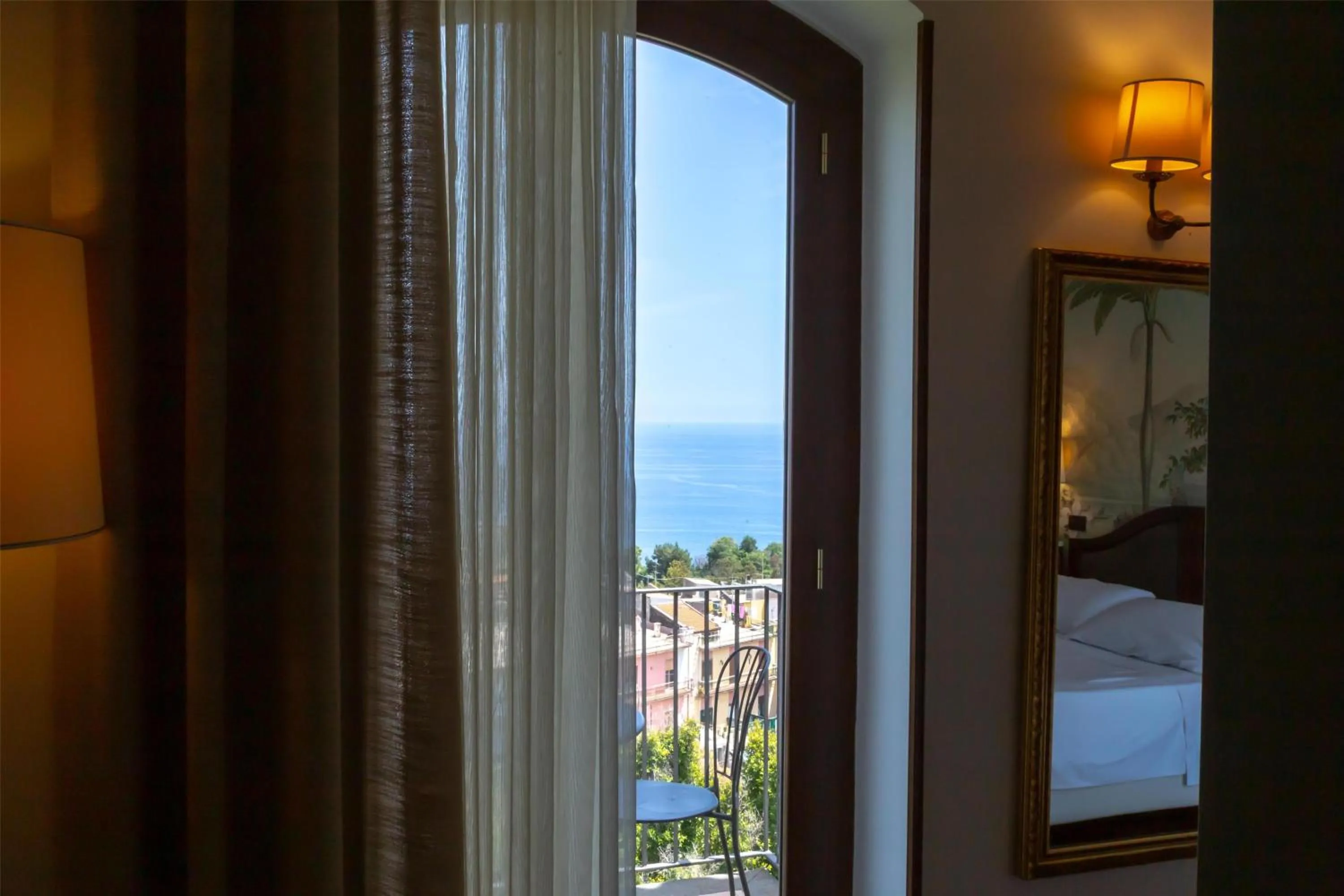 Photo of the whole room, Bed in Best Western Hotel Santa Caterina