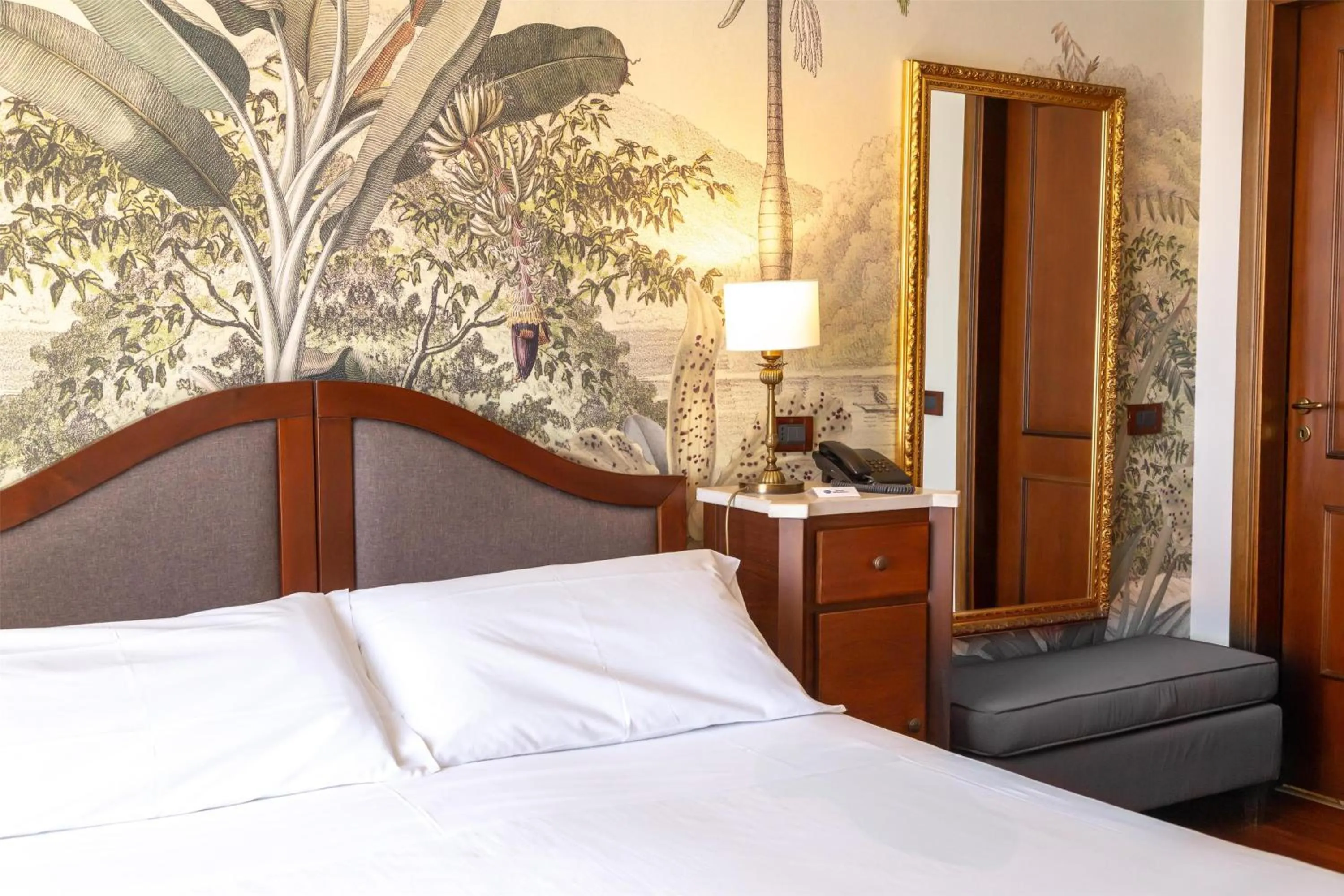 Bedroom, Bed in Best Western Hotel Santa Caterina