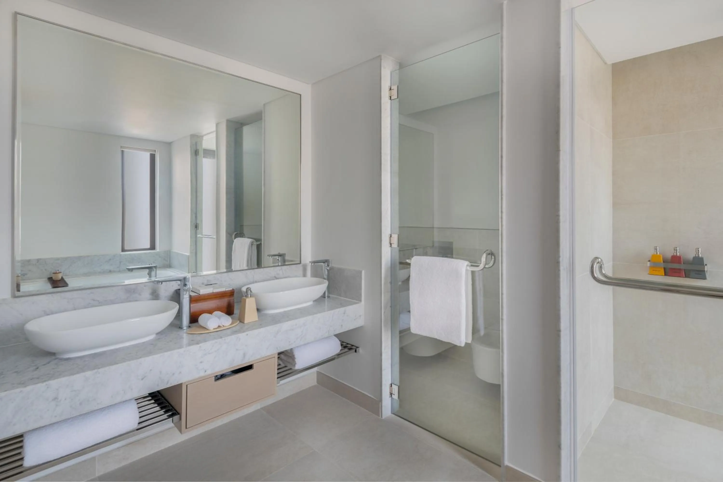 Shower in Zulal Wellness Resort by Chiva-Som