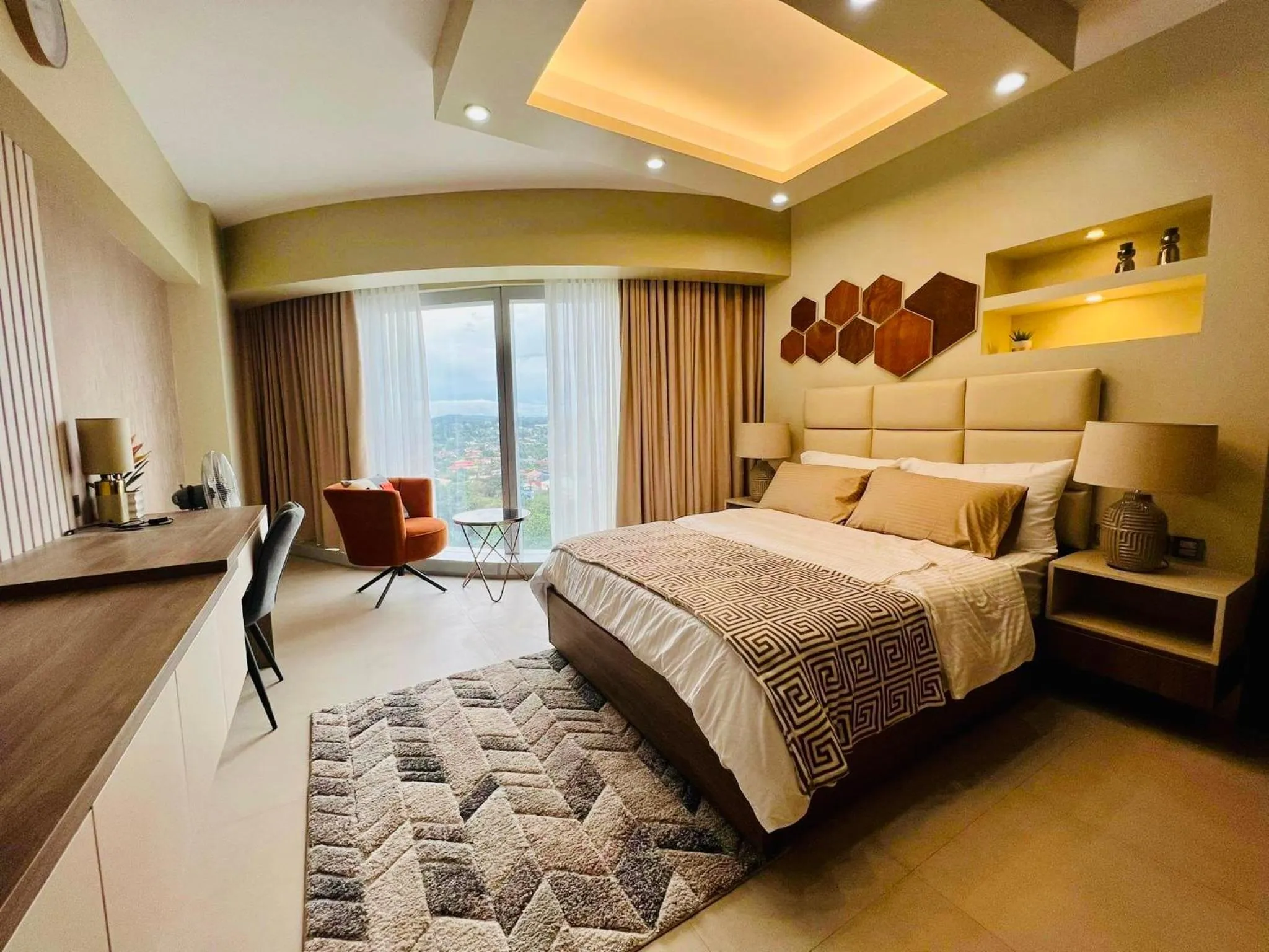 Photo of the whole room, Bed in AEON TOWERS STUDIO SUITE (by:skyspottravelcentra)