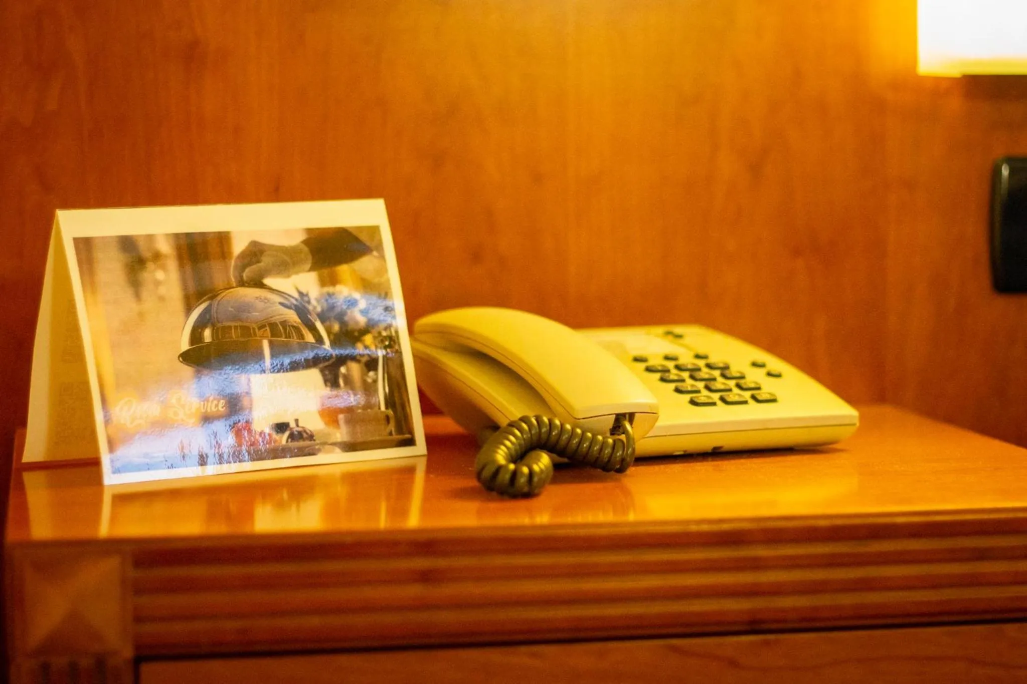 hair dresser in Pacific Hotel Fortino