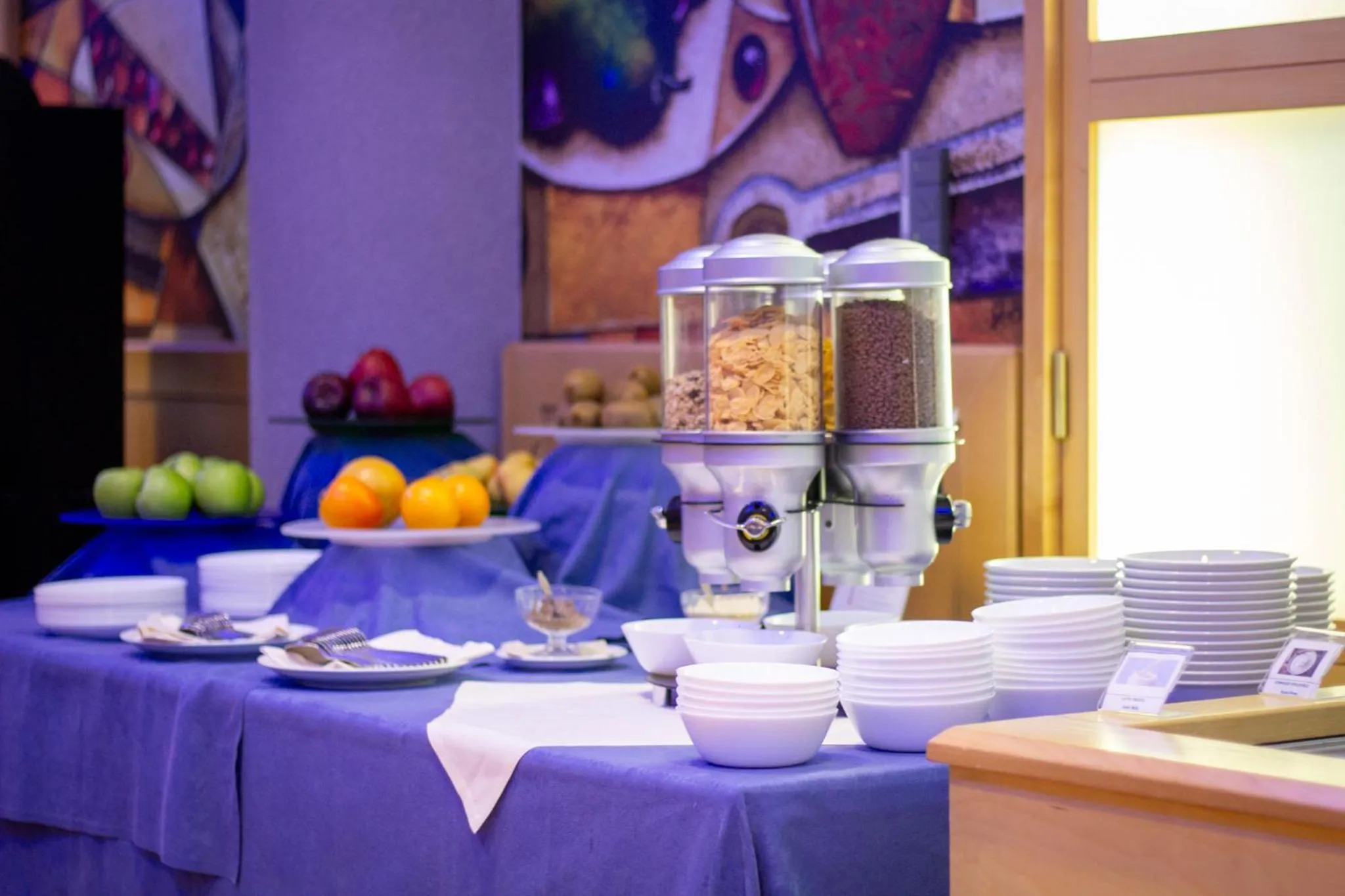 Buffet breakfast in Pacific Hotel Fortino