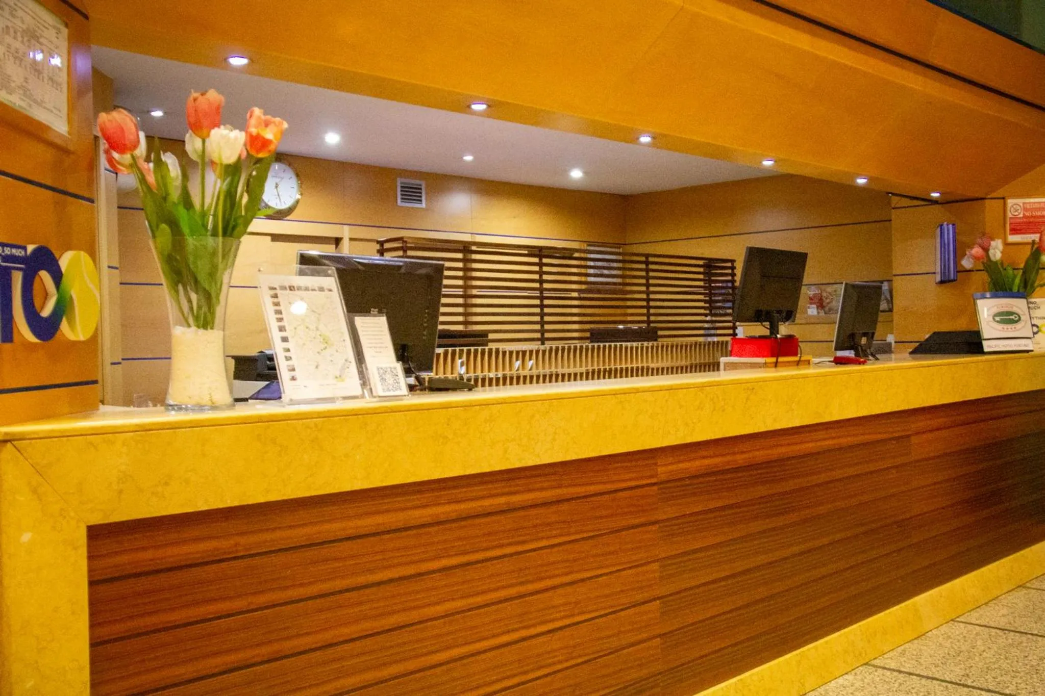 Lobby or reception in Pacific Hotel Fortino