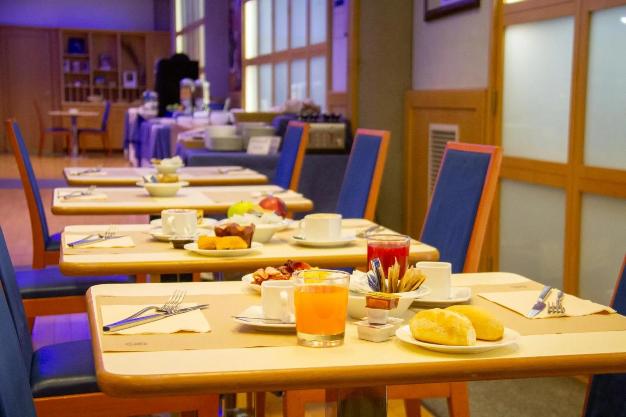 Restaurant/places to eat in Pacific Hotel Fortino