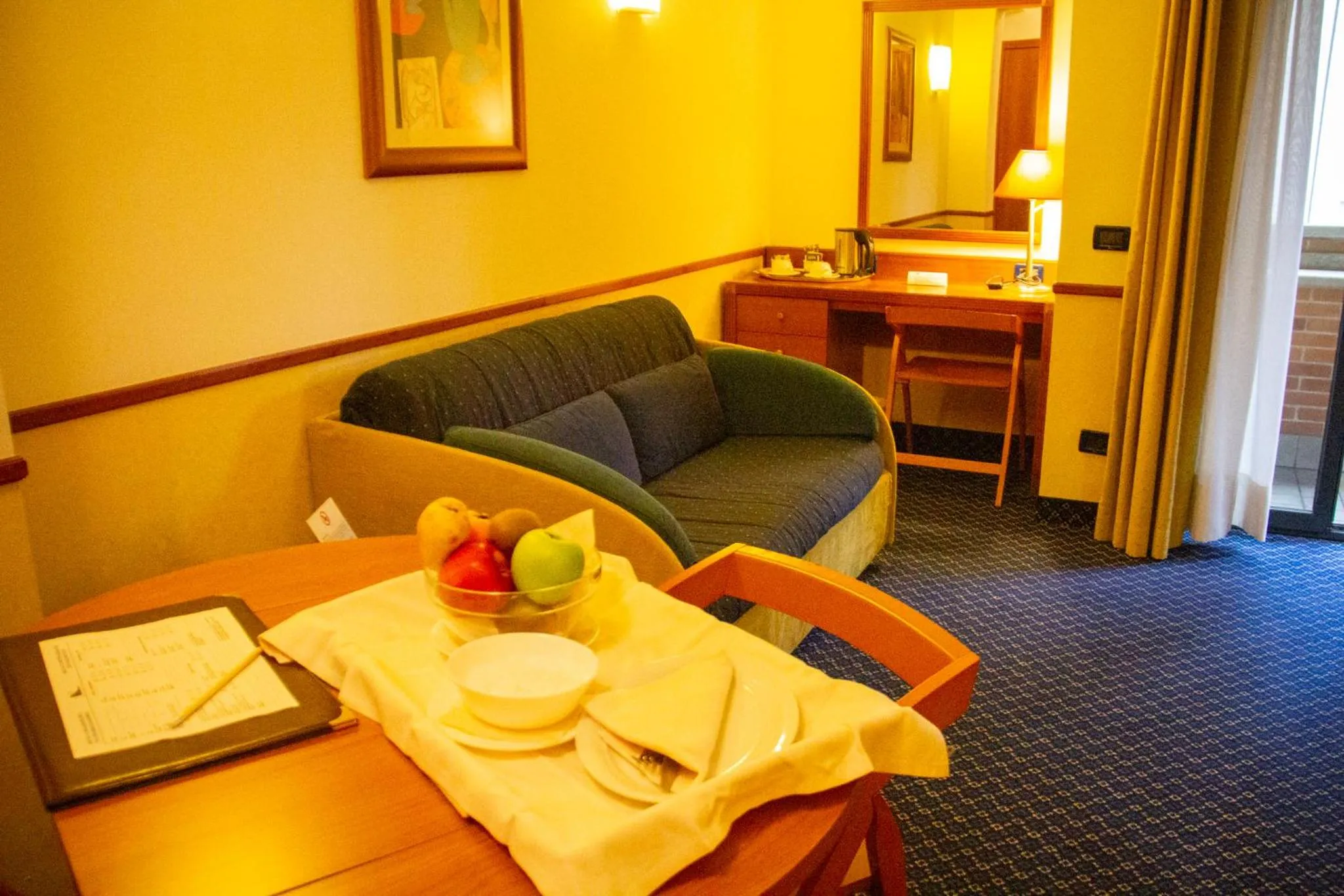 Restaurant/places to eat in Pacific Hotel Fortino