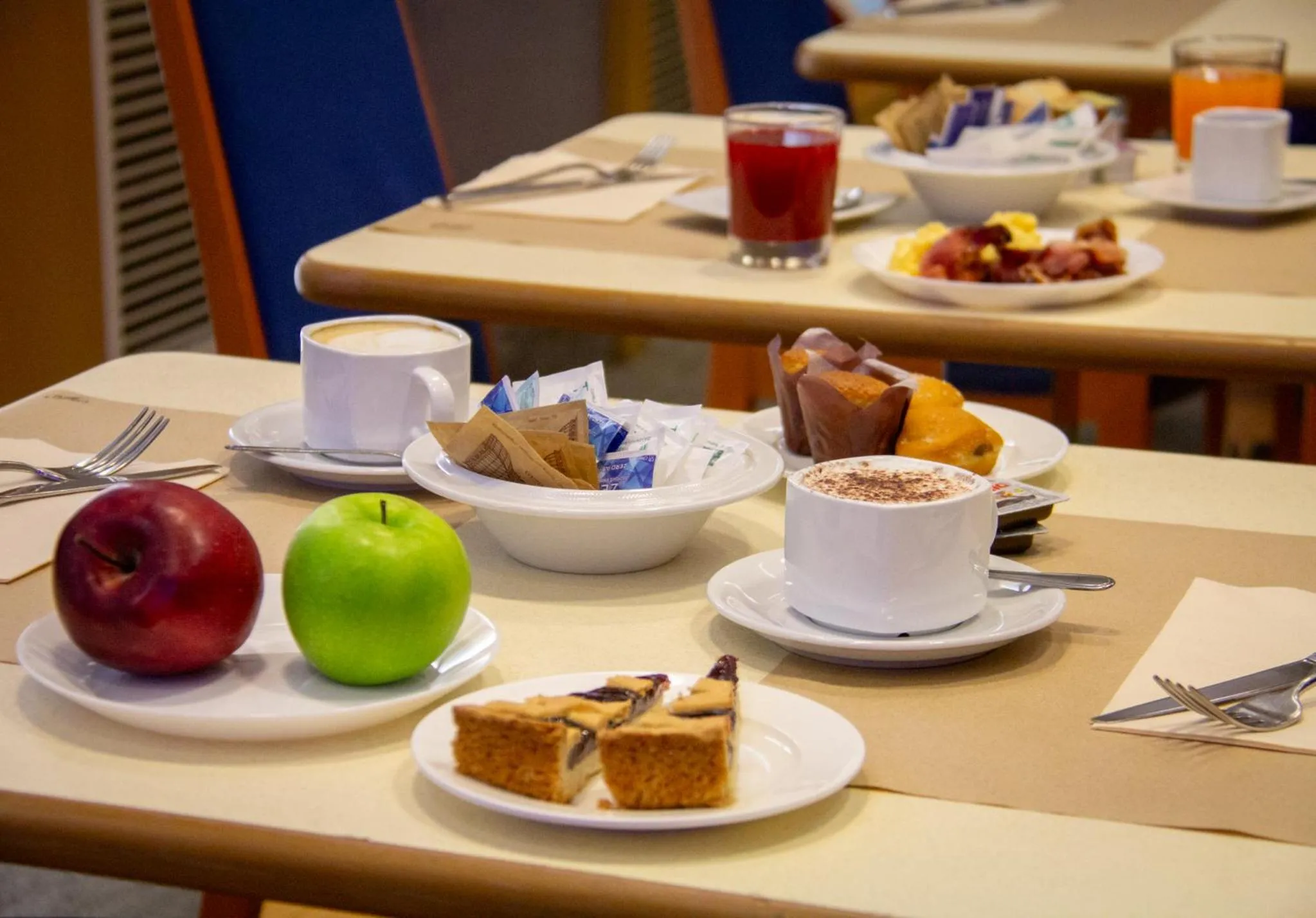 Breakfast in Pacific Hotel Fortino