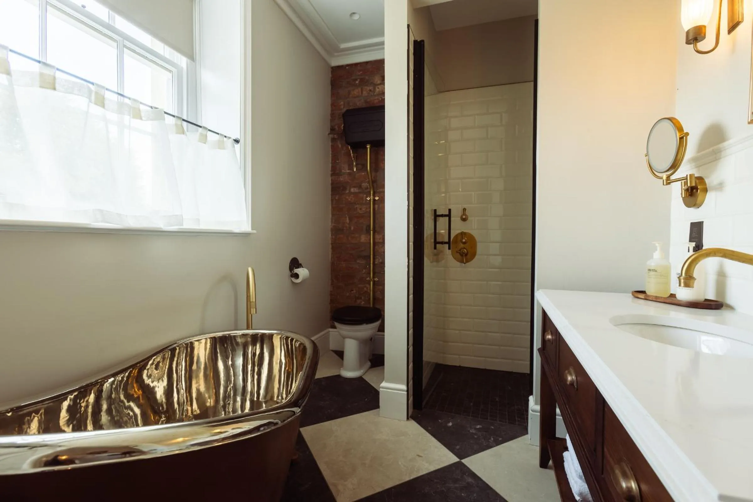 Bathroom in Regency House