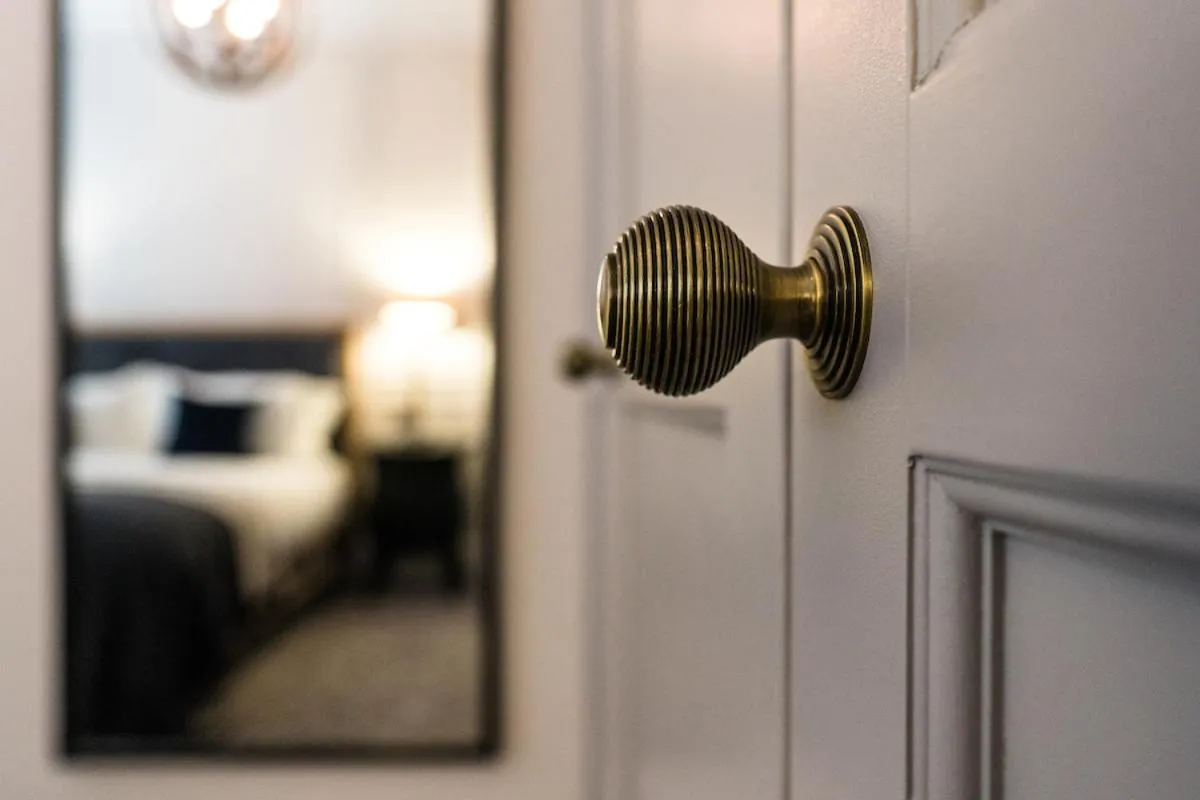 Bedroom, Bed in Regency House
