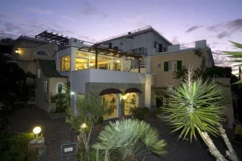 Property building in Hotel Gemma Property building in Hotel Gemma