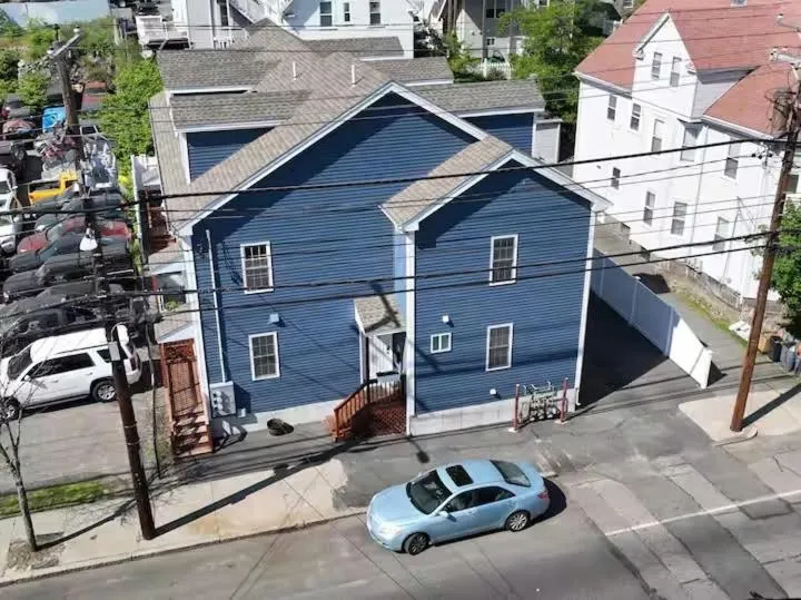 39 - 3BR Quincy - Stunning Townhouse near Adams