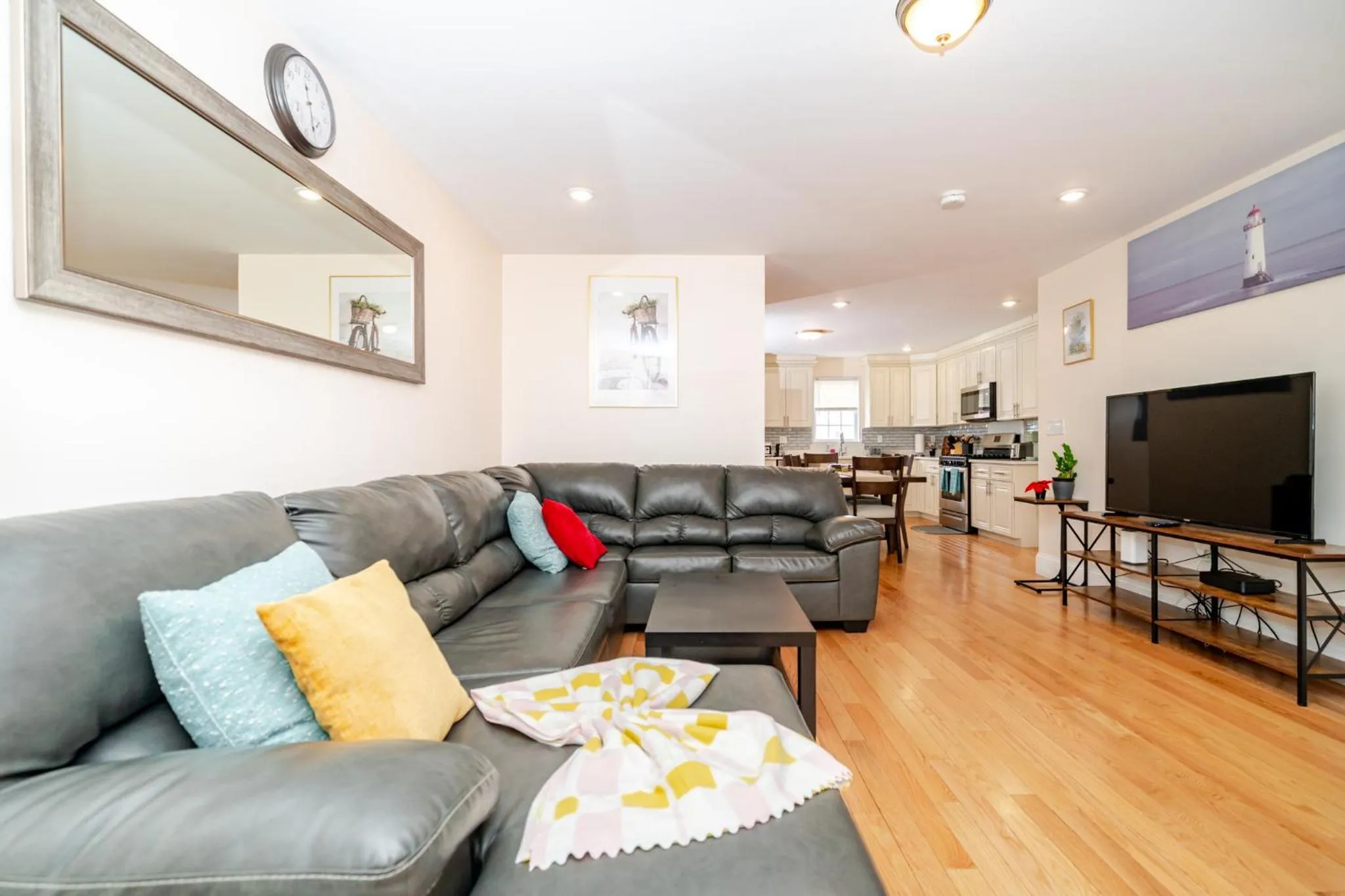 39 - 3BR Quincy - Stunning Townhouse near Adams