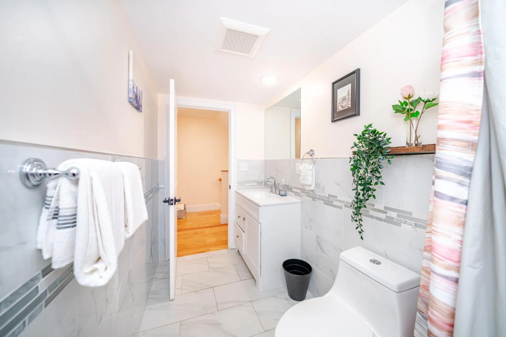 39 - 3BR Quincy - Stunning Townhouse near Adams