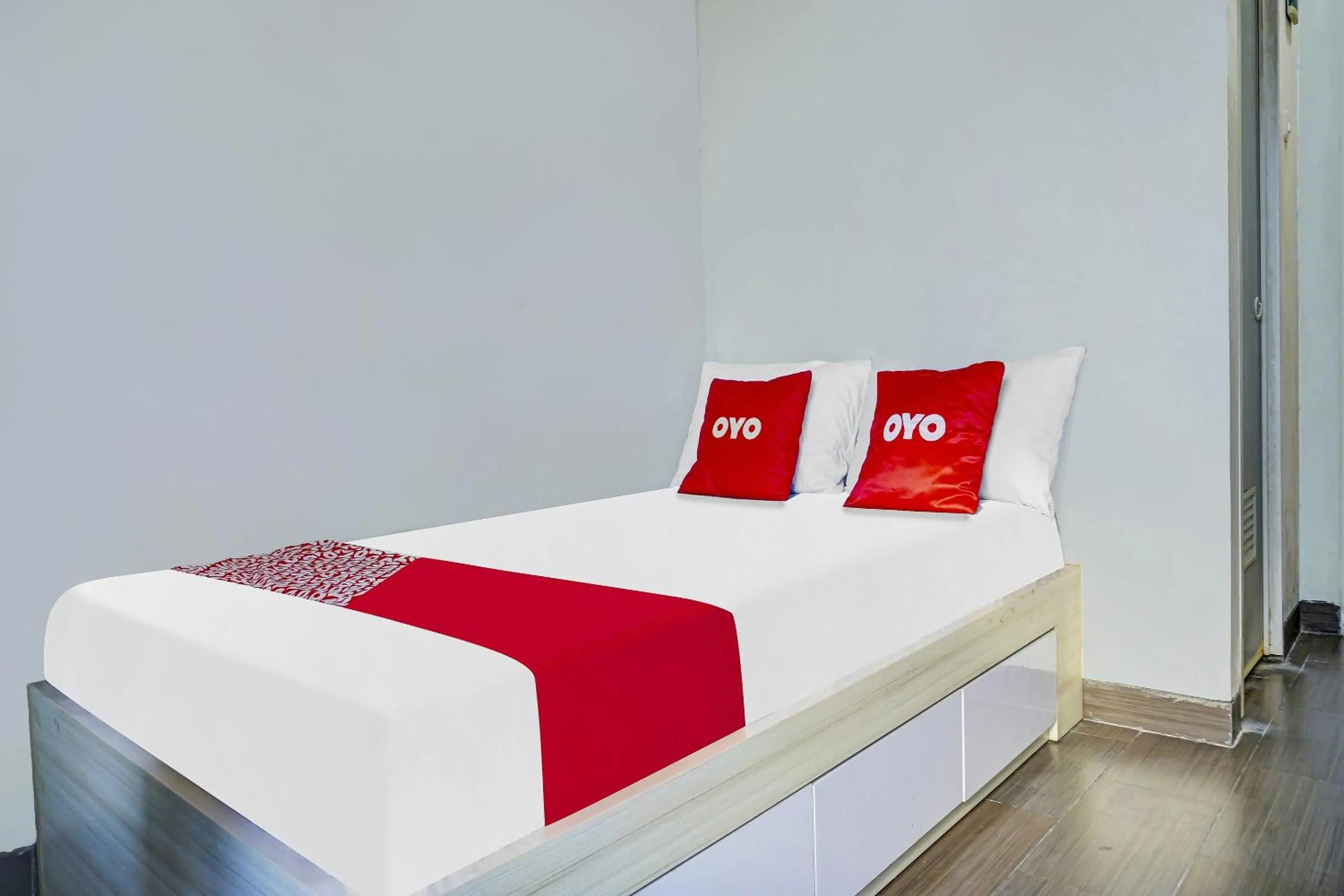 Bedroom in OYO Life 91205 Rindang Guesthouse Syariah