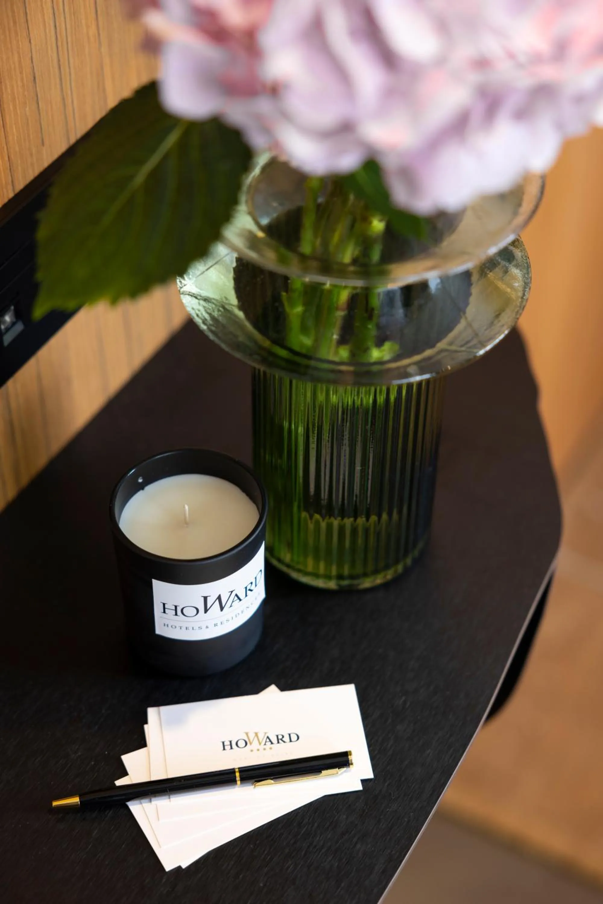 hair dresser in Howard sur Seine - Asnieres Paris La Defense