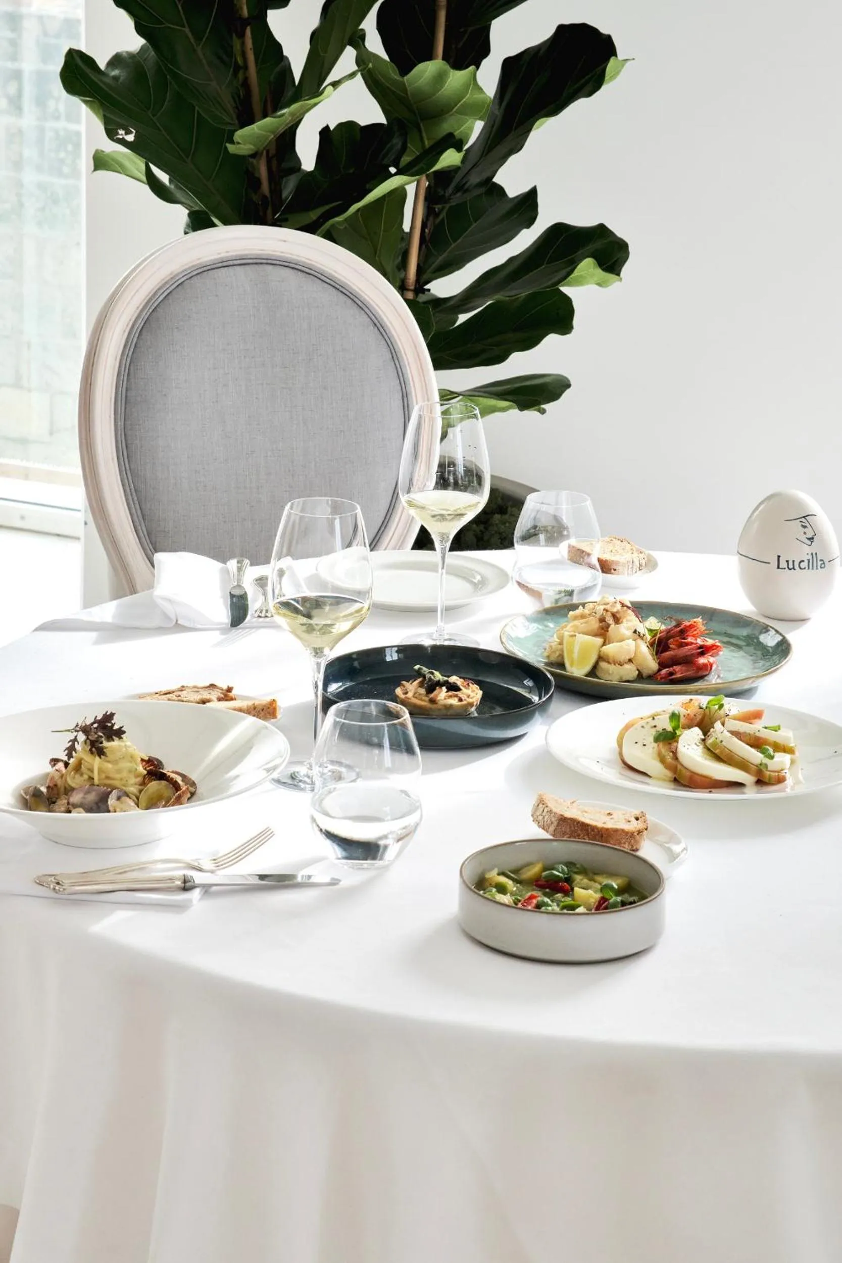 Restaurant/places to eat in Grand Hotel Angiolieri