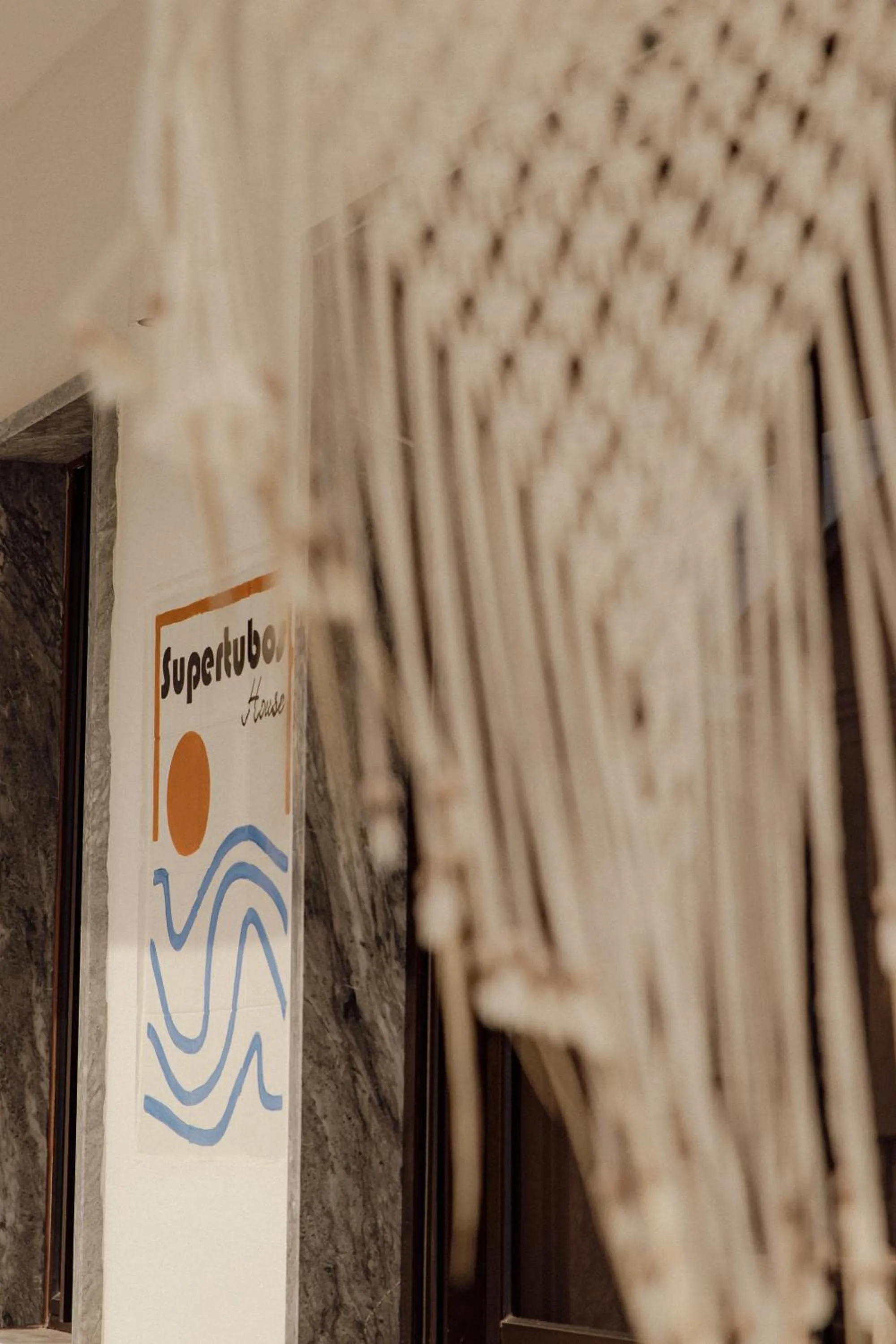 SUPERTUBOS HOUSE Peniche