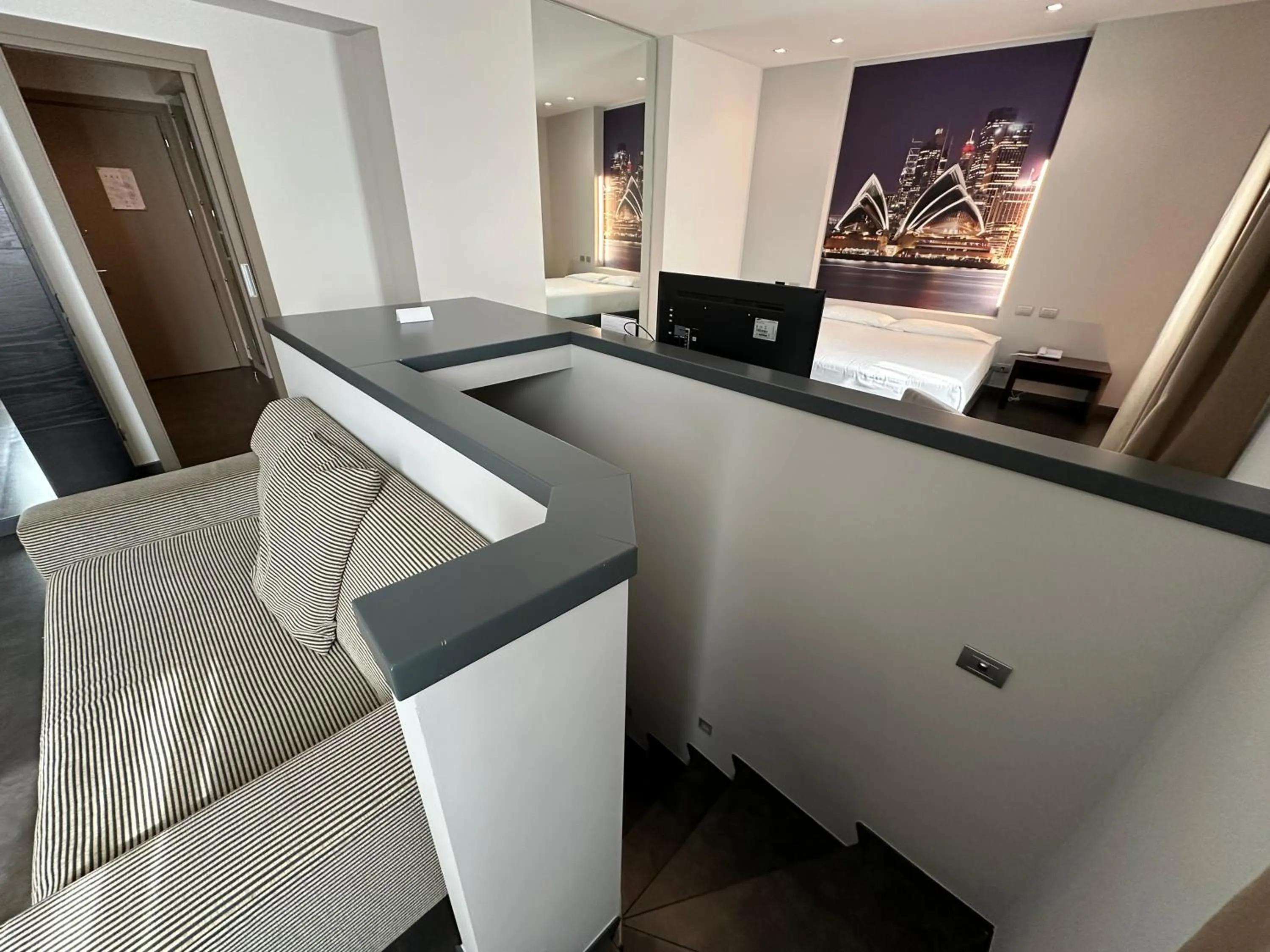 Bedroom in Hotel Cruise