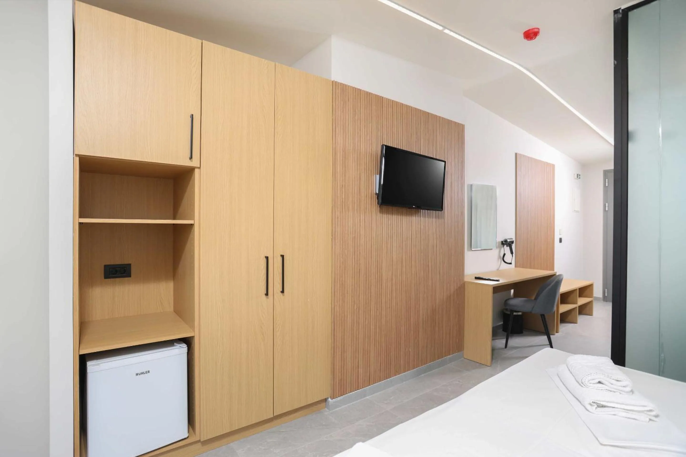 Bed in Olympic Kosmas Hotel- Hanioti