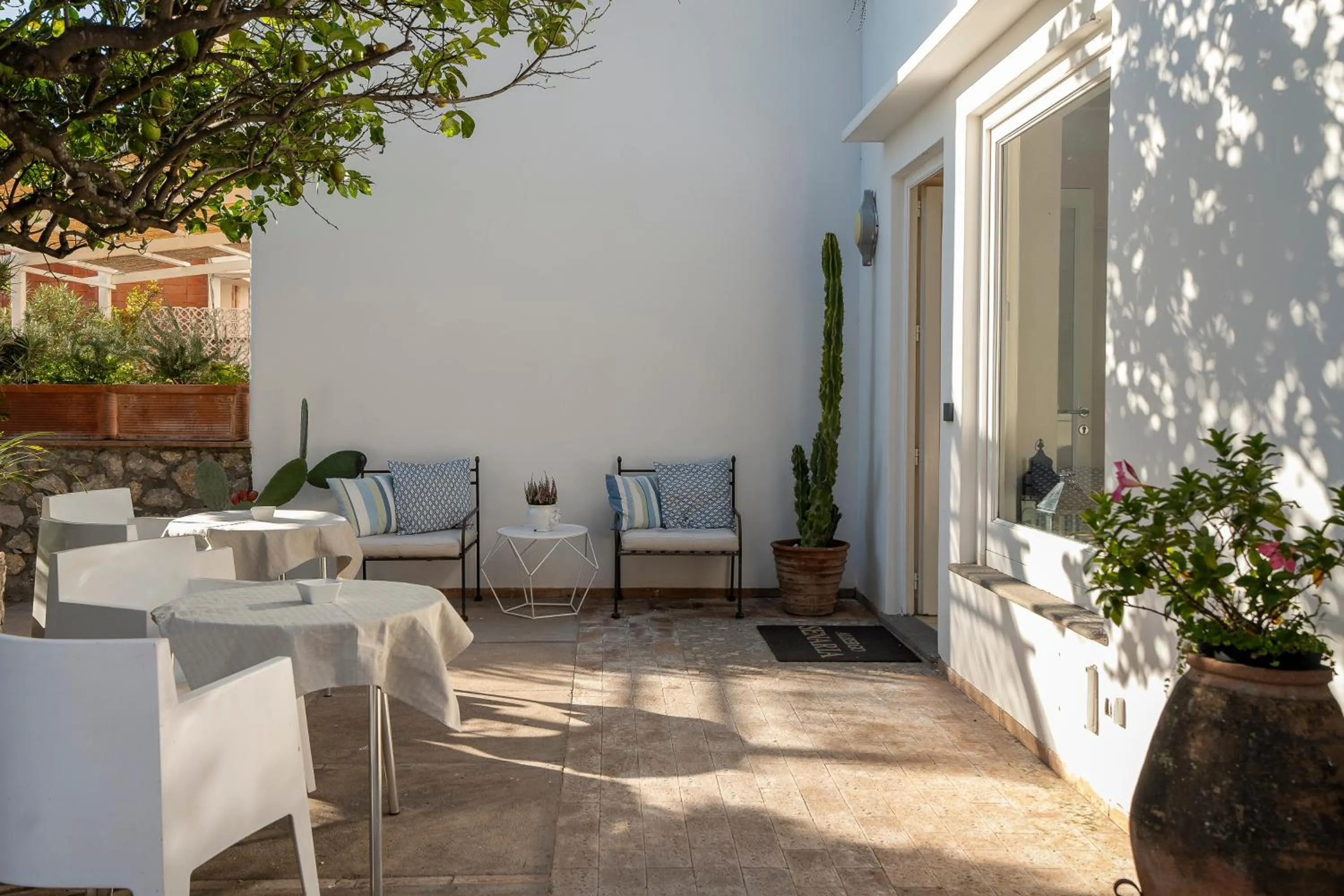 Garden view in Hotel Senaria