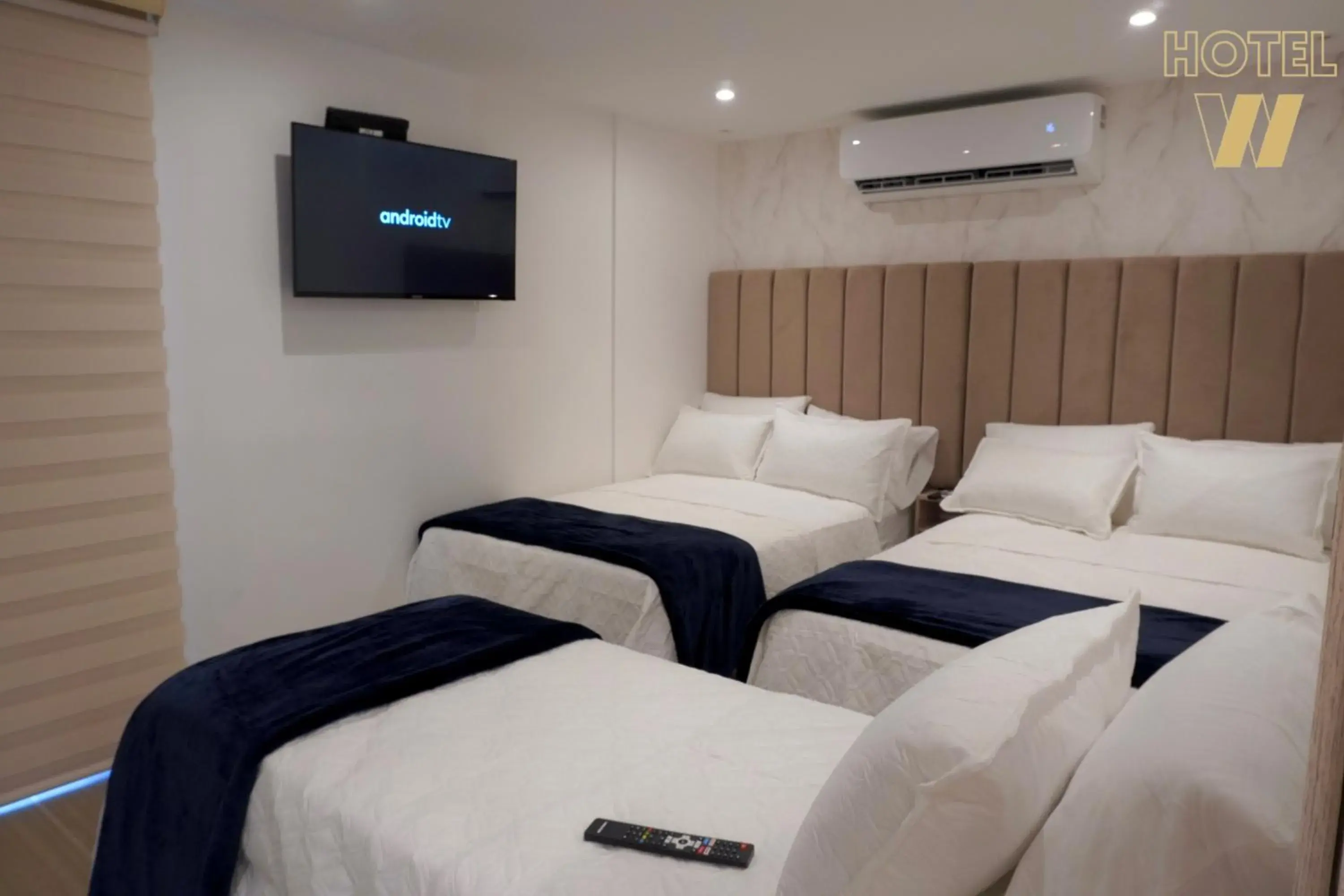 Family Room with Balcony in HOTEL W Santa Marta Family Room with Balcony in HOTEL W Santa Marta