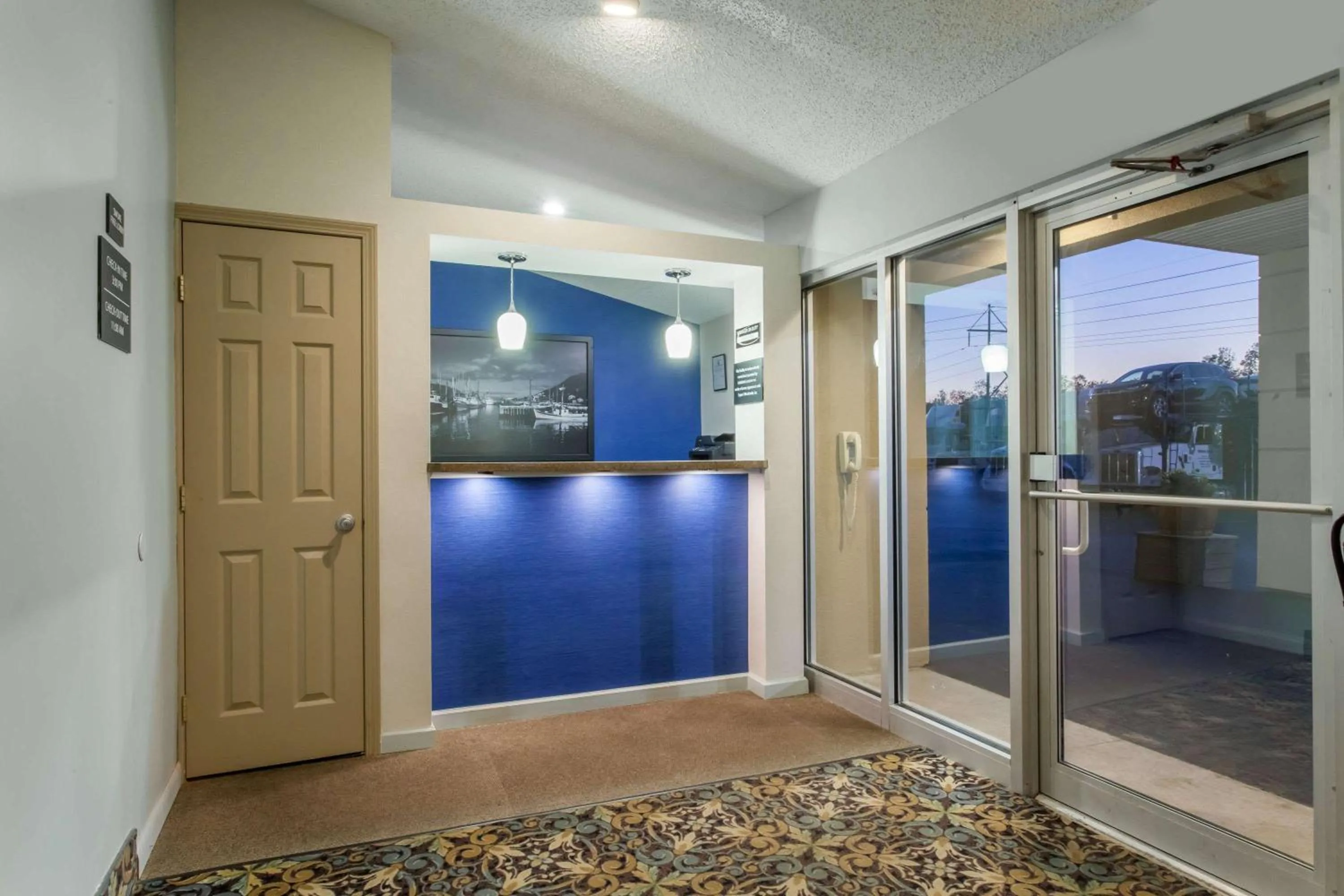 Lobby or reception in SuperB Hamburg Motel