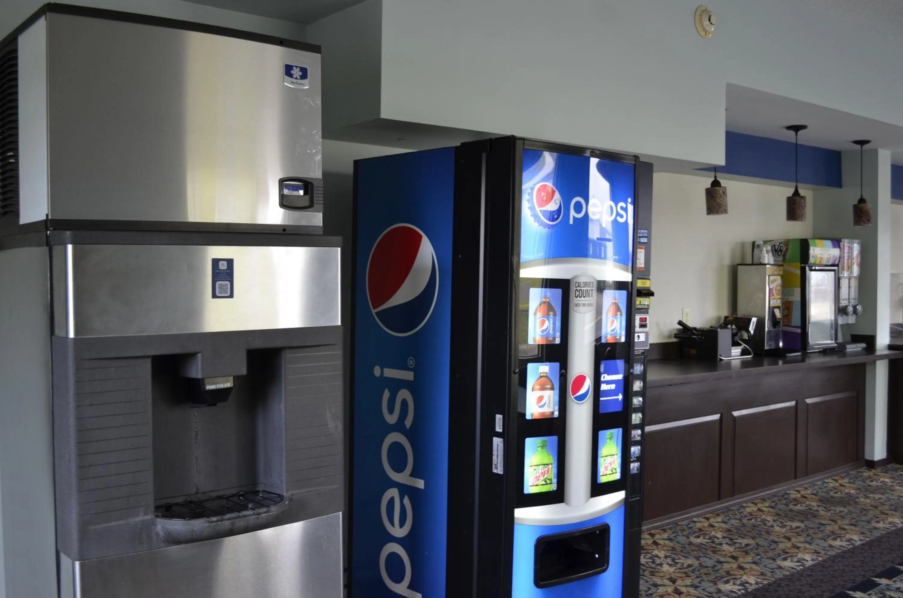 vending machine in Spark by Hilton Hamburg