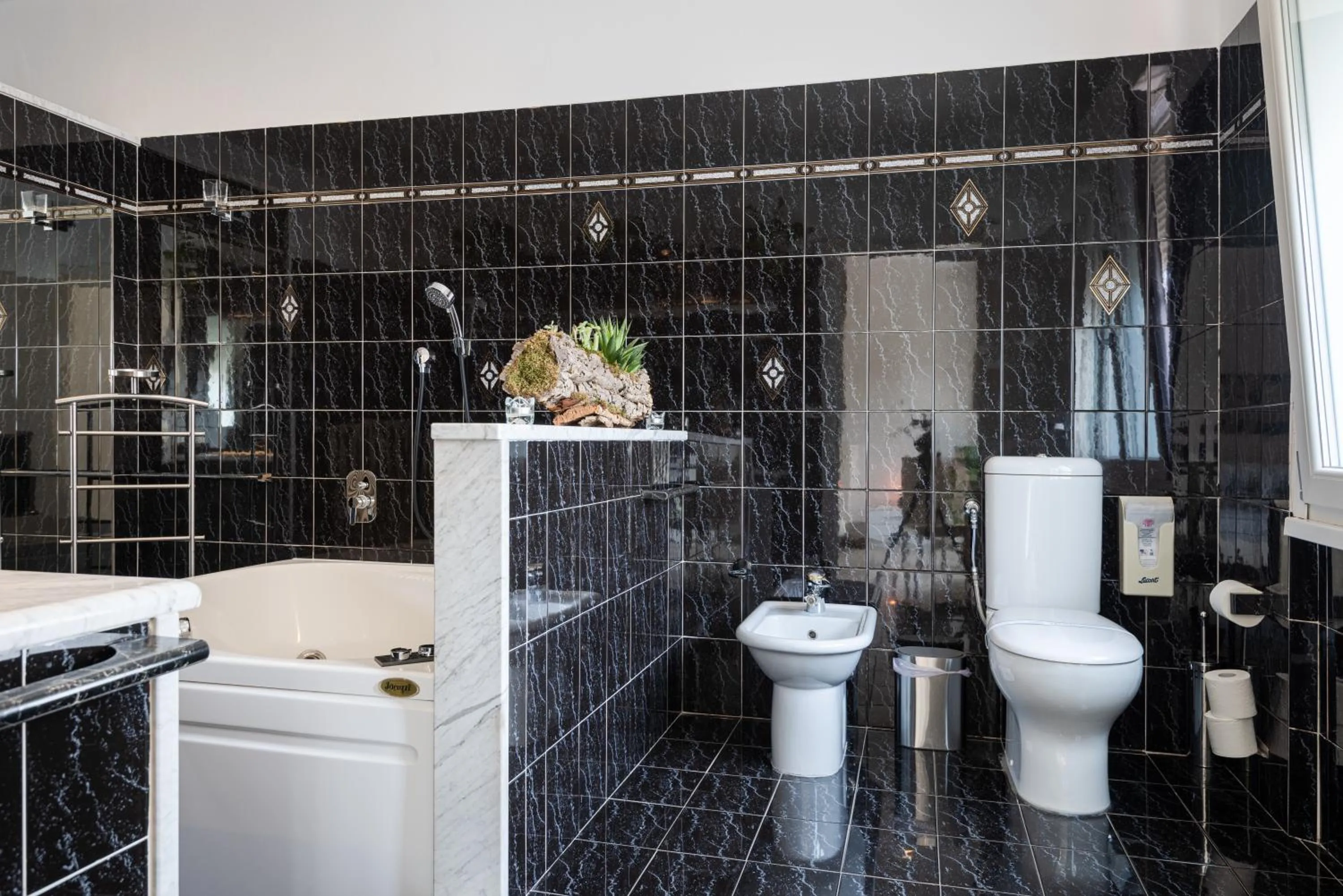 Shower in Florence Comfort B&B