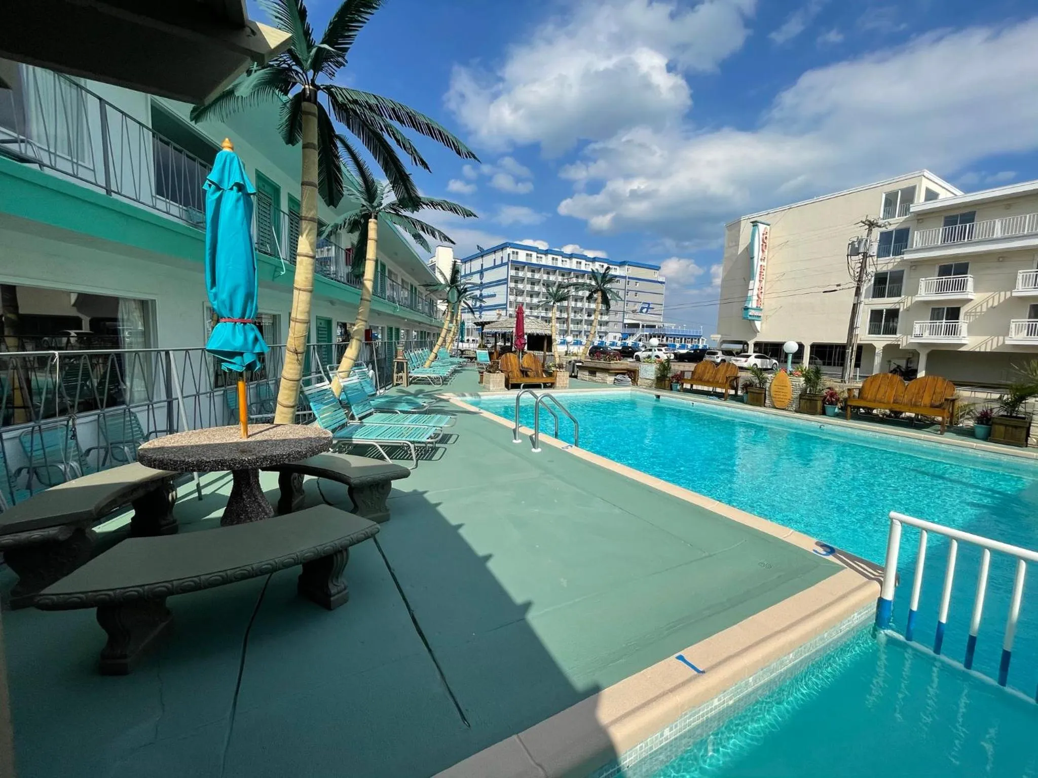 Swimming pool in Bel Air Motel Wildwood Crest Beach