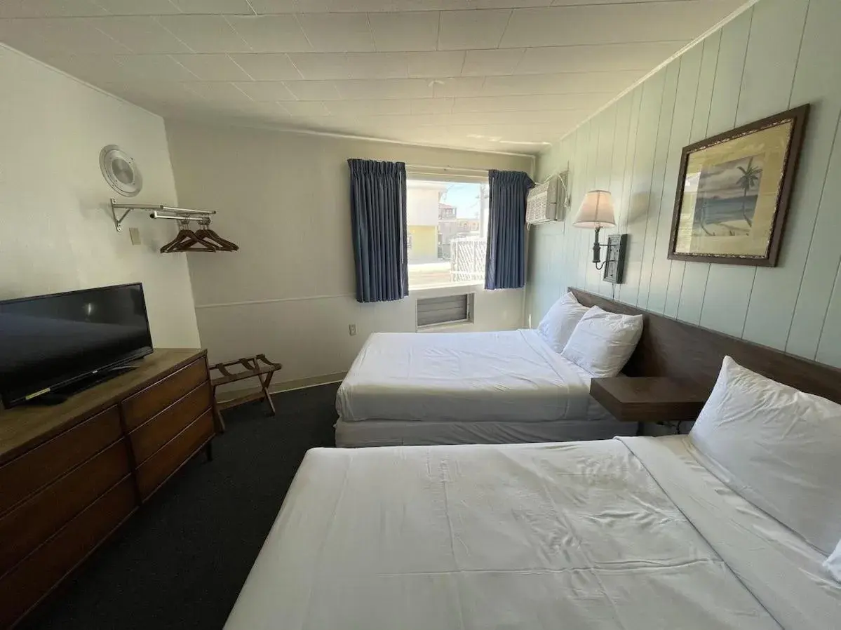 Standard Queen Room in Bel Air Motel Wildwood Crest Beach Standard Queen Room in Bel Air Motel Wildwood Crest Beach