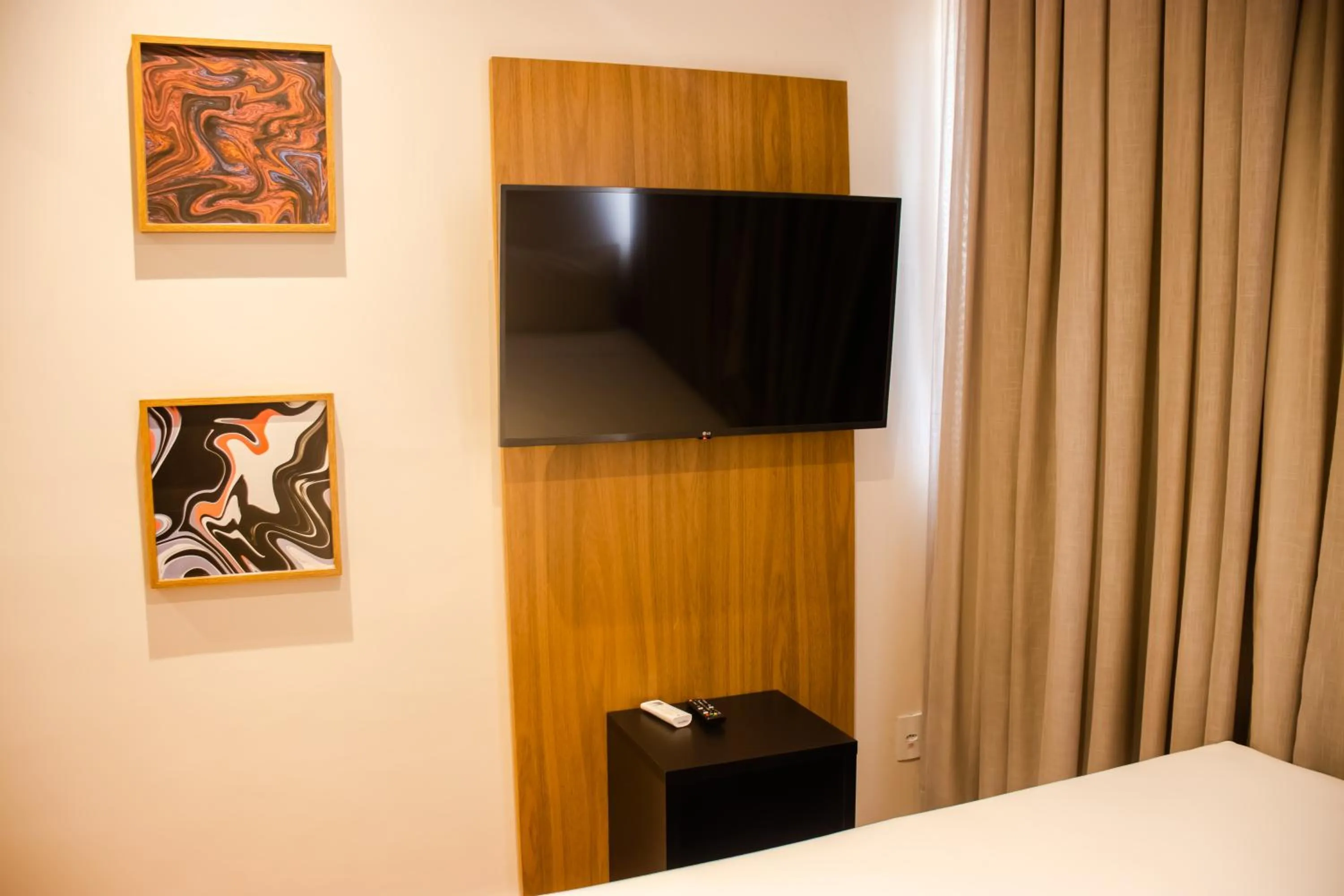 TV and multimedia, Bed in Porto das Asas Park Hotel