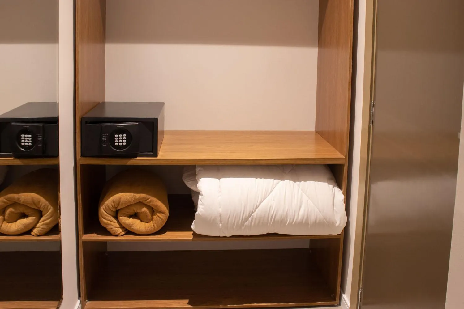 safe in Porto das Asas Park Hotel