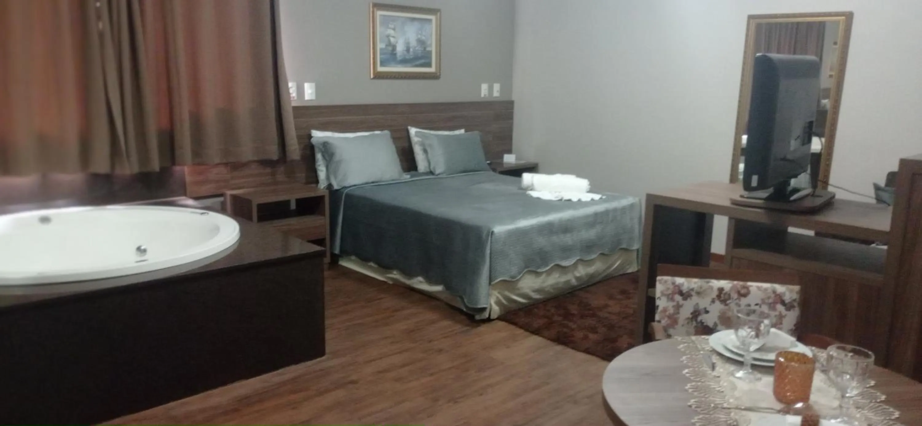 Photo of the whole room, Bed in CAMBRAIA HOTEL ARCOS