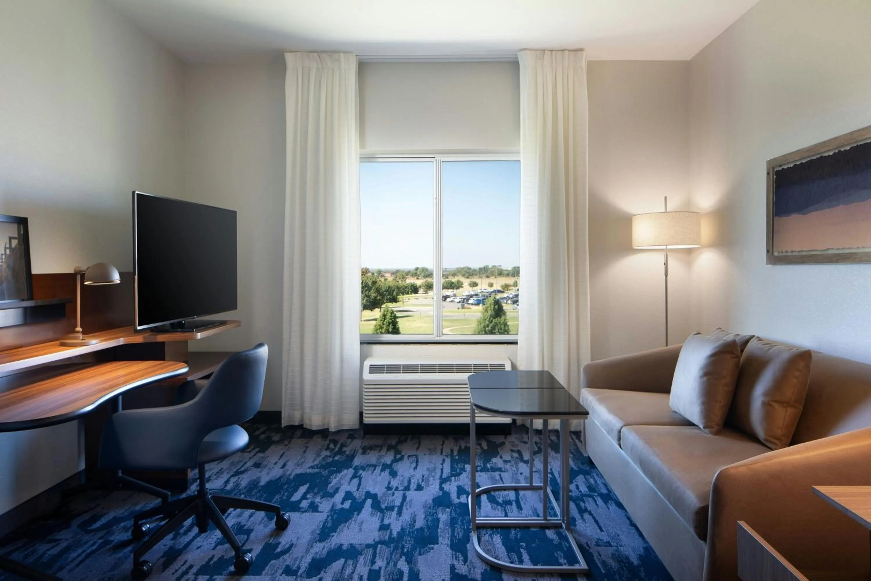 Living room in Fairfield Inn and Suites Oklahoma City Yukon