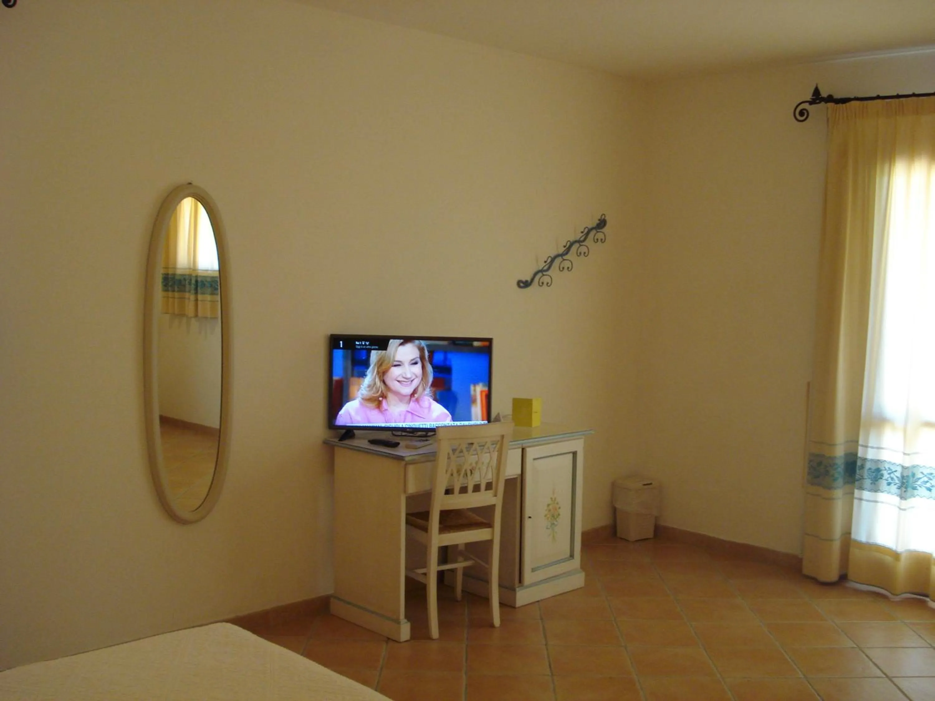 Bed in Hotel Valkarana Country Relais