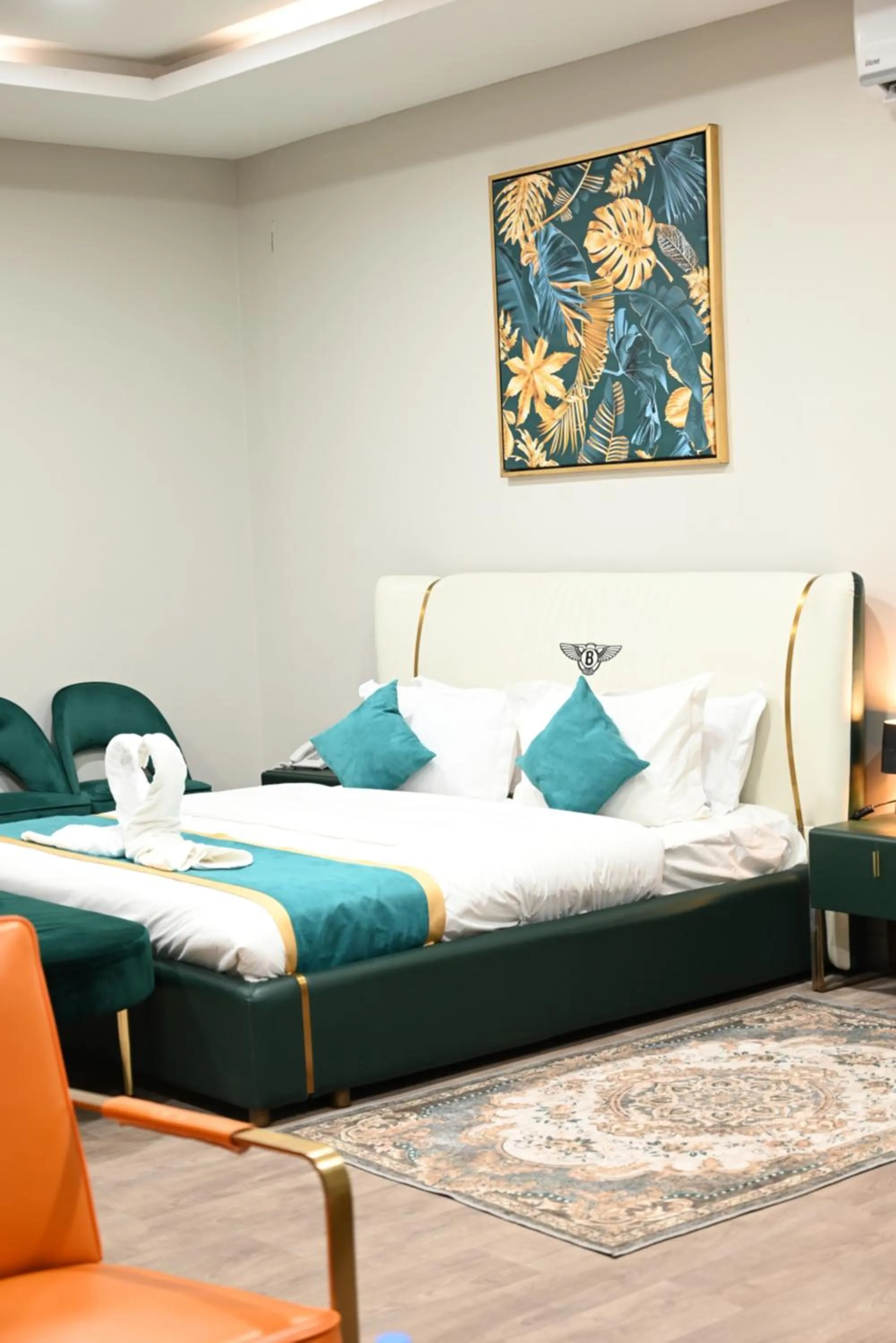 Bed in Relax Palace Hotel Apartments